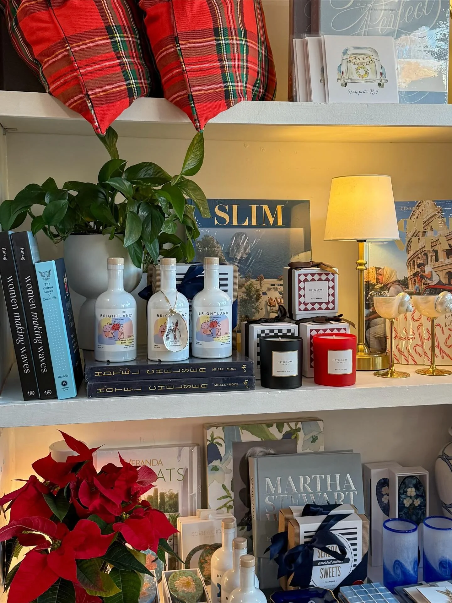 the holidays are here! &hearts;️🌲🎁 We couldn&rsquo;t be more excited to share our favorite season with you all this year. We&rsquo;ll be open every day until Christmas, but closed on Thanksgiving. Shop in store or online with us for the most specia