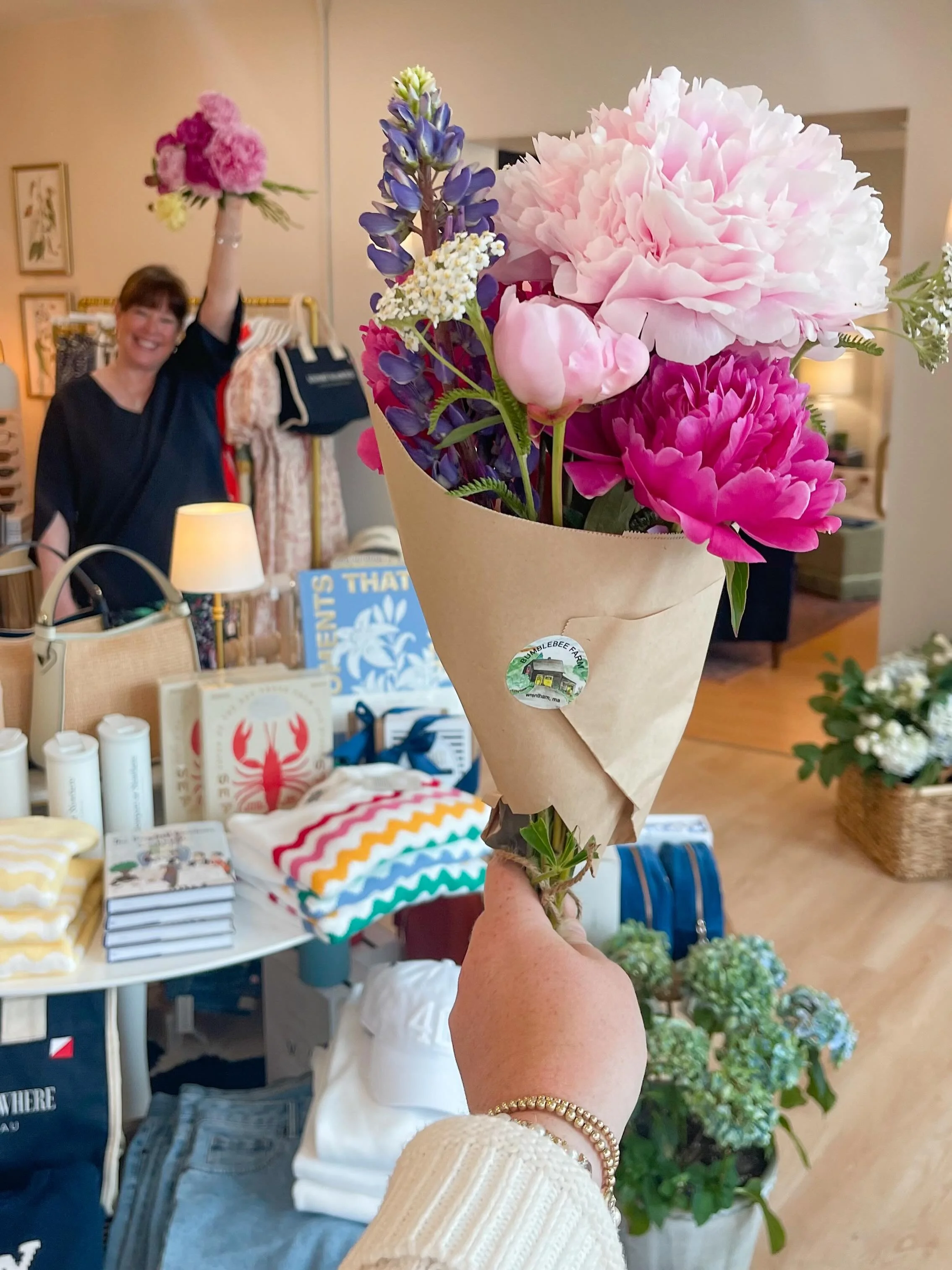 Give her something as special as she is 🌷💘 find the gift she&rsquo;ll truly love&mdash;handpicked with care from our mother-daughter boutique in our little city by the sea. Swipe for some of our current faves. Store pickup available for anyone loca
