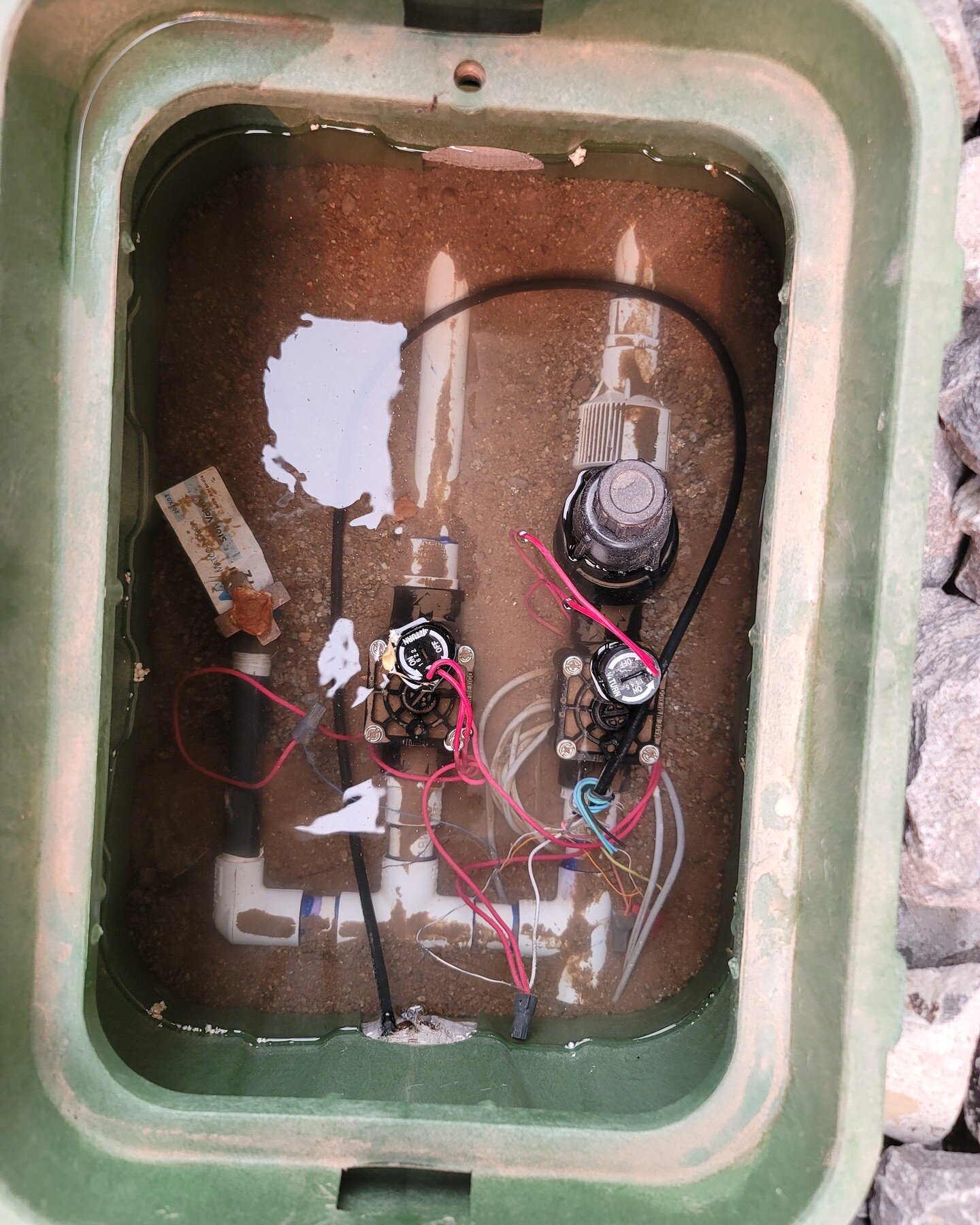 For those &quot;I don't think there's supposed to be water in there&quot; moments...

Call Sierra Nevada Repair
Your Irrigation Experts
775.686.8783

https://www.sierranevadarepair.com/irrigation-repair

https://www.facebook.com/profile.php?id=100081