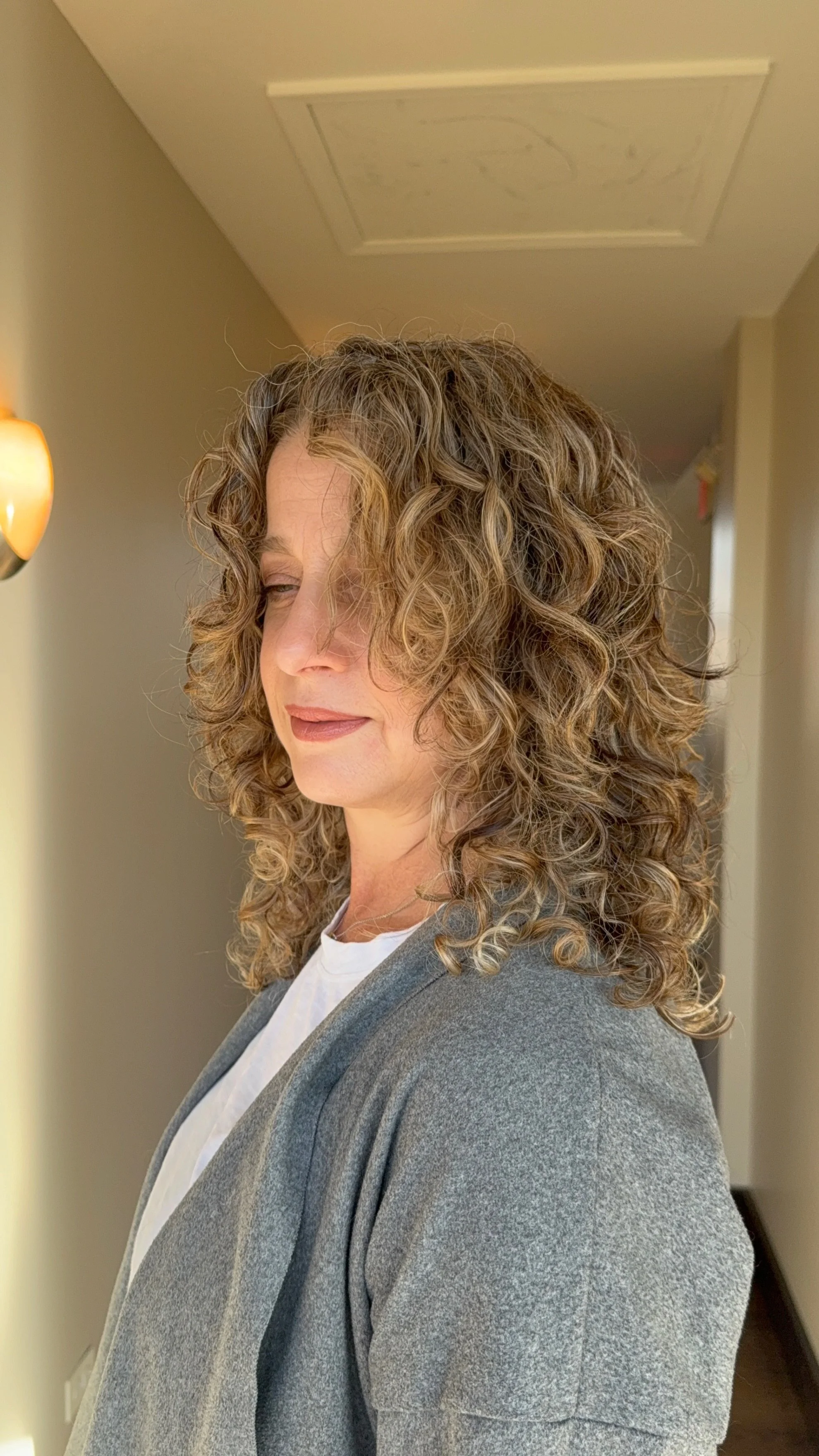 Curly Cut 