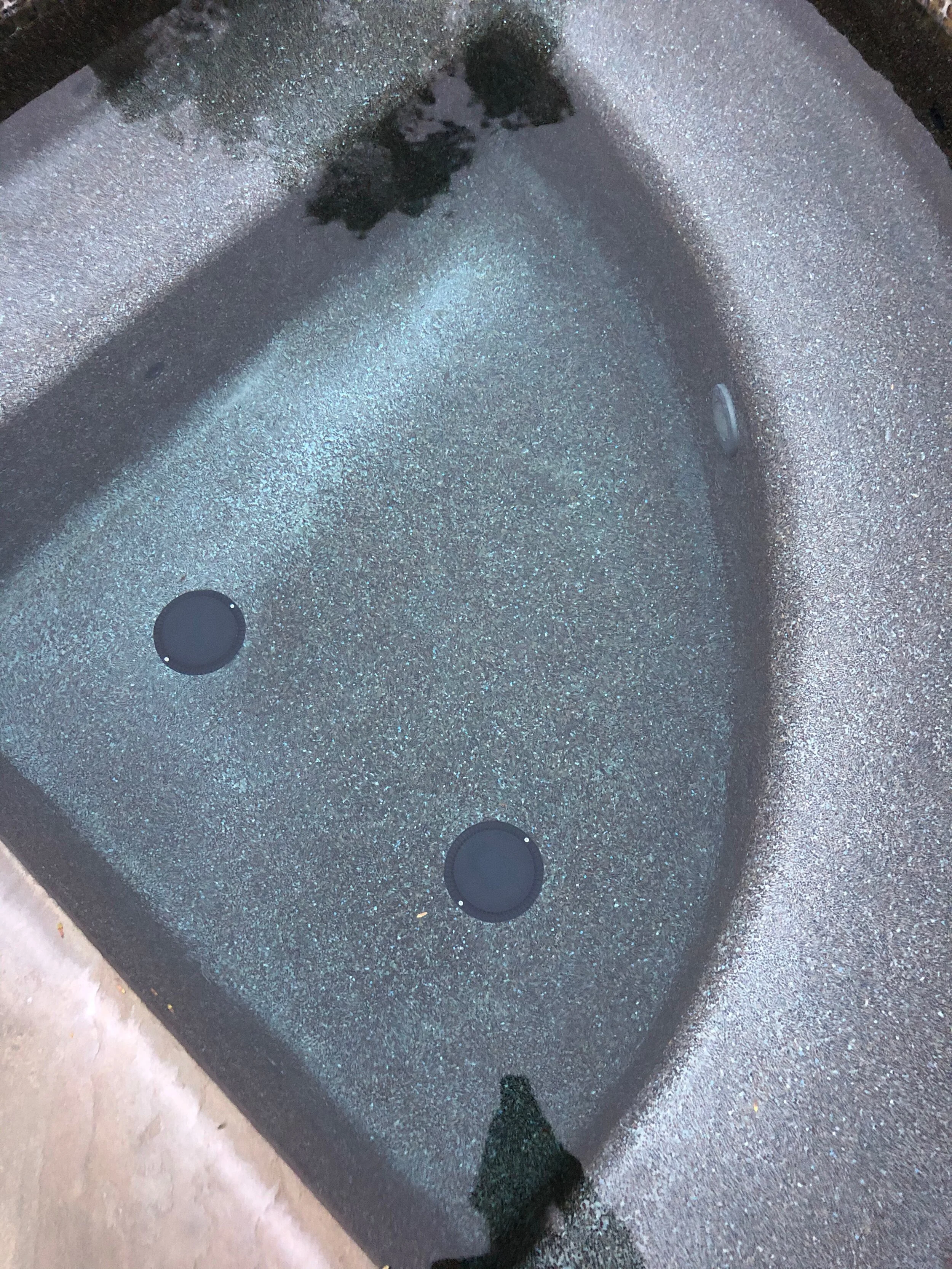 The water clarity in this pool spa combo