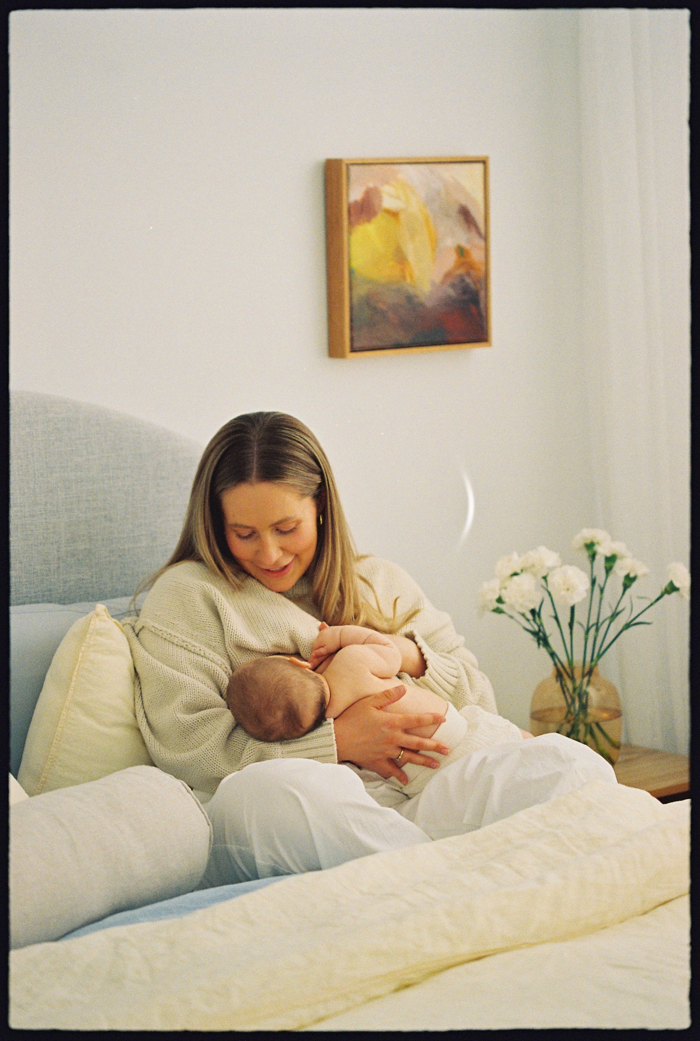 2025-12-14-GEORGIA AND LOUIE-VITORIA DAHARA-6.jpg