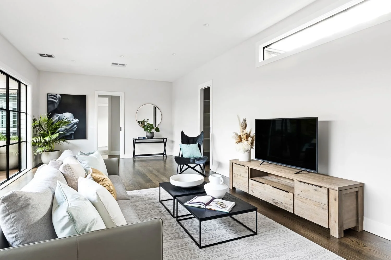 camperdown st rear lounge.jpg