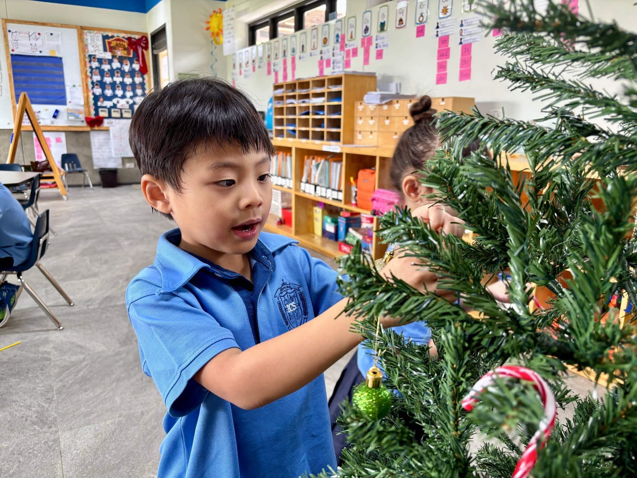 Christmas tree decorating with K5L! 🎄🌟

#ICSUD #ICSUDelementary