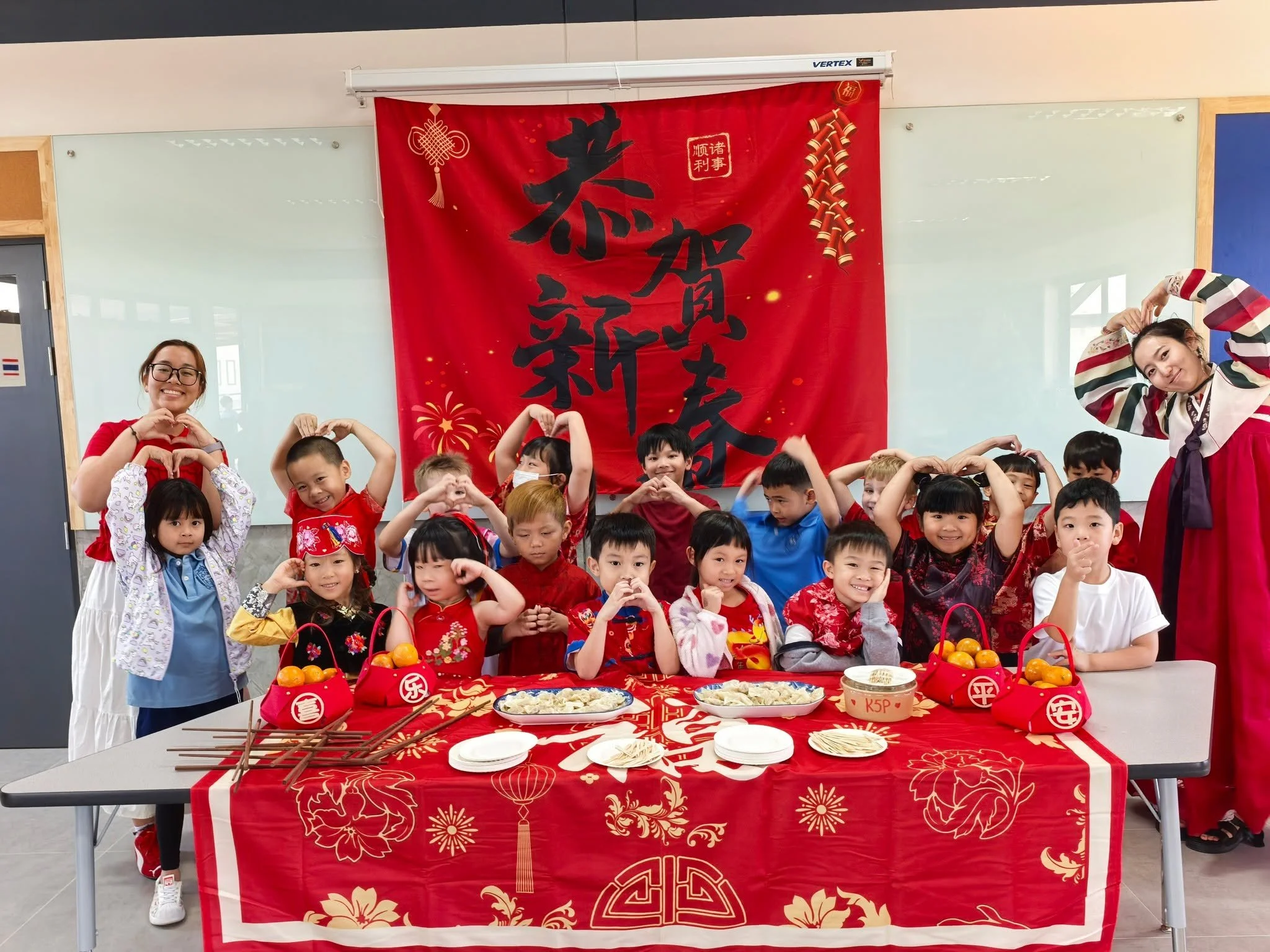 Happy Lunar New Year! 🧧✨

On Monday, students from each grade had the opportunity to participate in a special dumpling-tasting event. They learned about the origins and preparation of dumplings, the most traditional and important food during the Lun