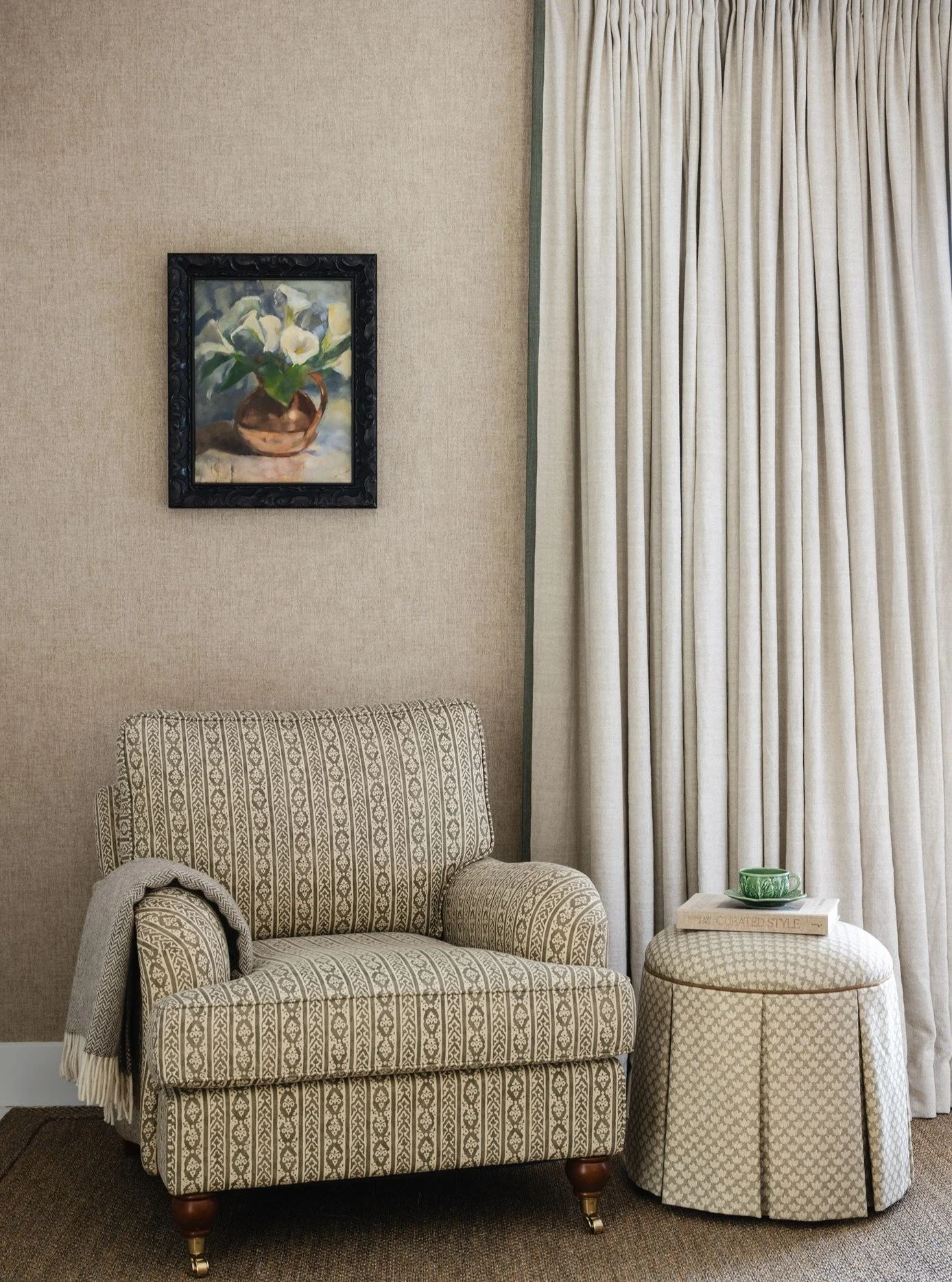 Our Blaxland Project.

A country home where we had the pleasure of decorating several spaces. The primary bedroom is filled with textiles from afar, custom pieces and furnishings in varying shades of olive and neutral. Heavy weight linen curtains sof