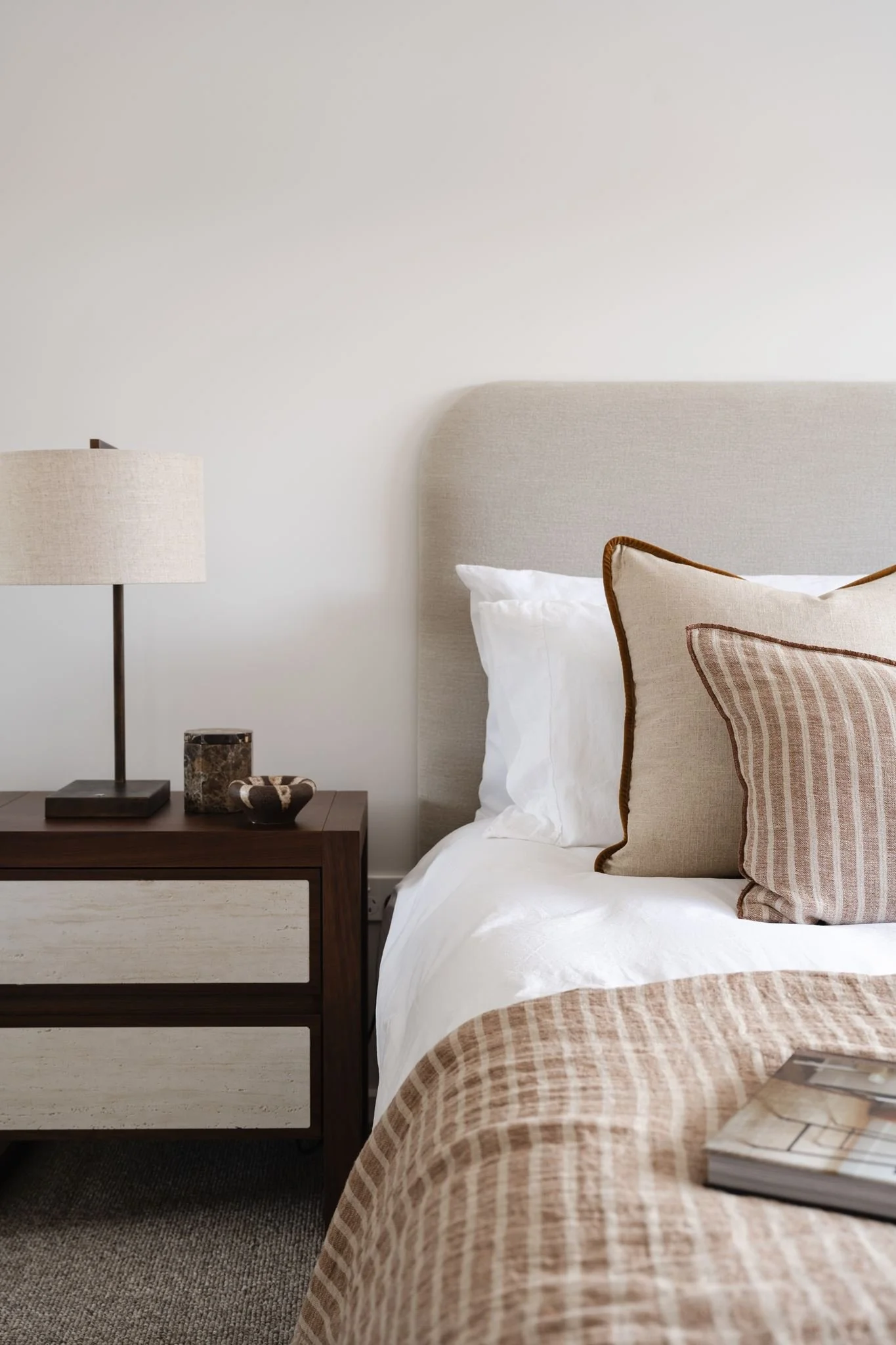 Angela-Smith-Interiors-Gordon-Bourke-Homes-6