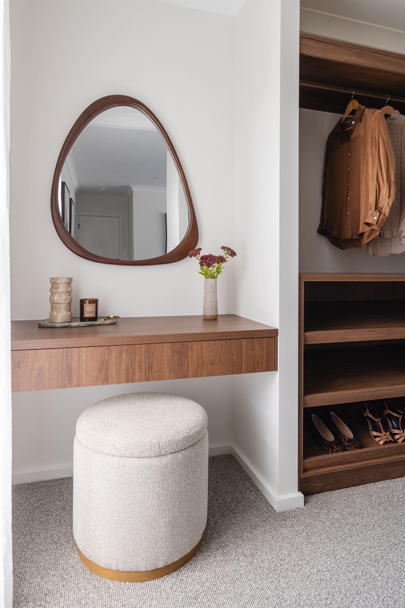 Angela-Smith-Interiors-Gordon-Bourke-Homes-8