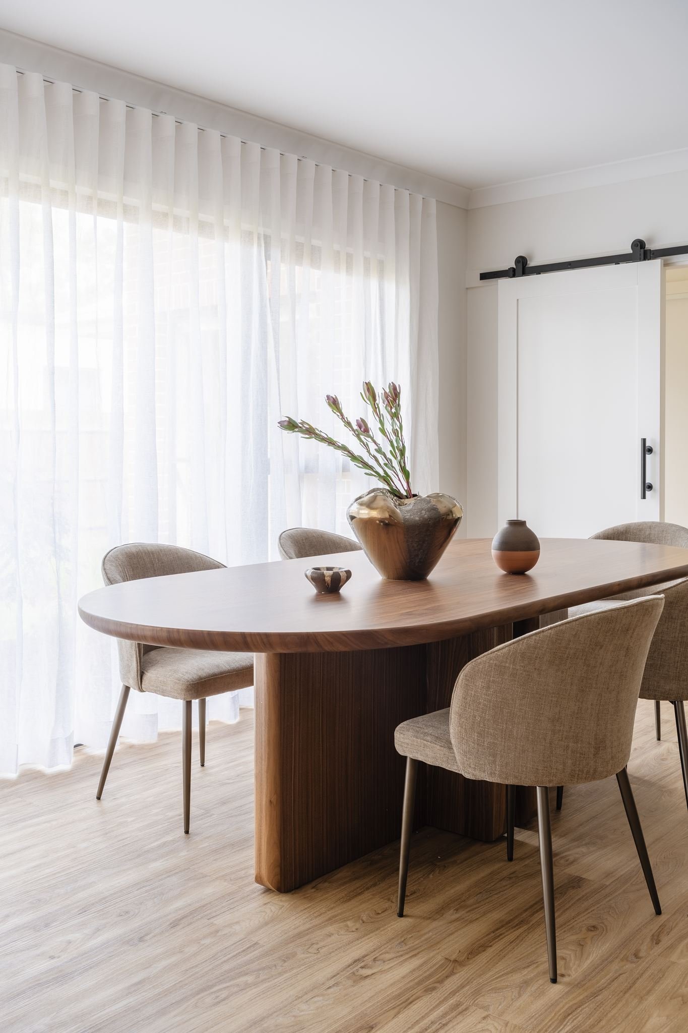 Angela-Smith-Interiors-Gordon-Bourke-Homes-5