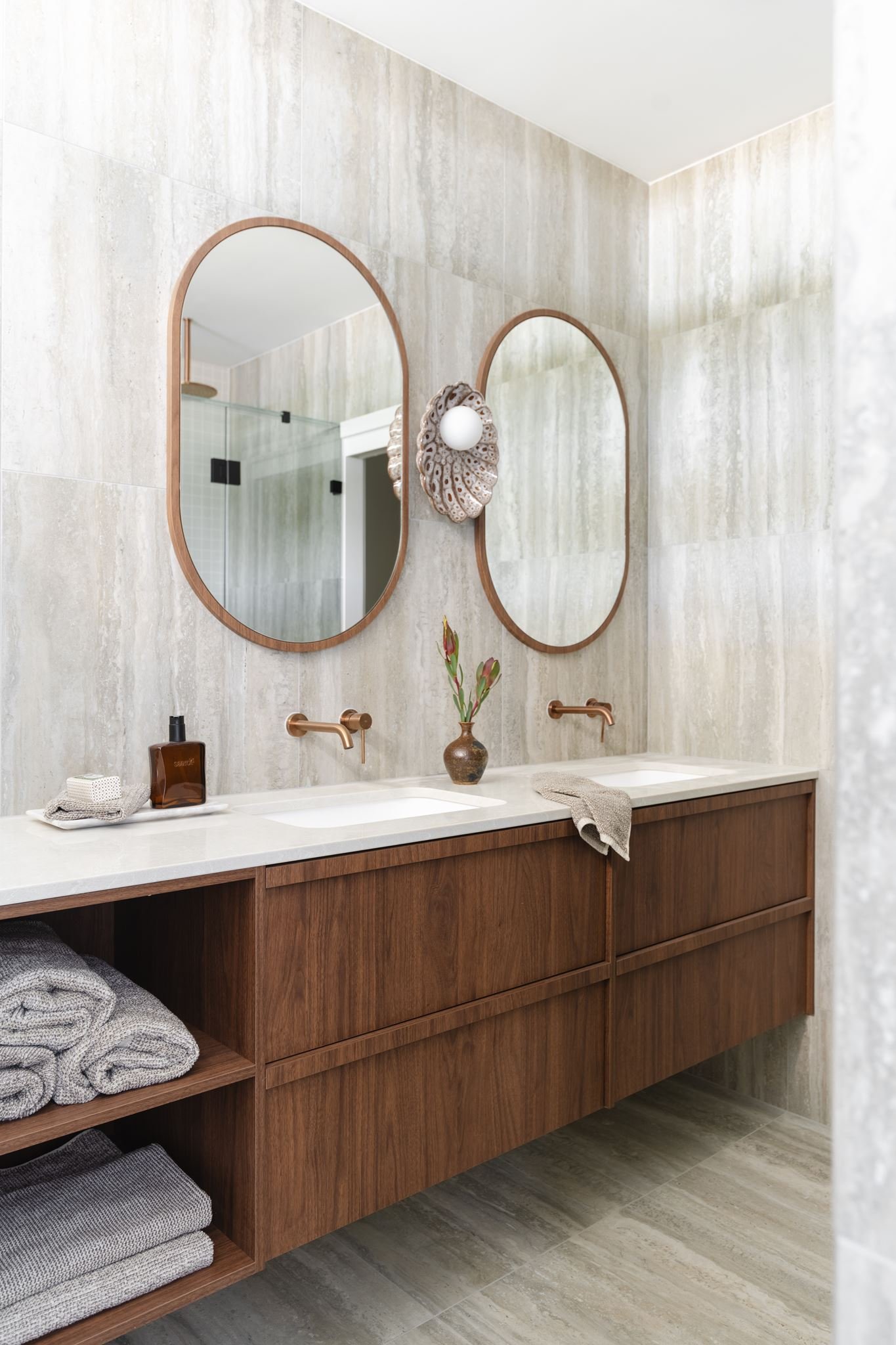 Angela-Smith-Interiors-Gordon-Bourke-Homes-7