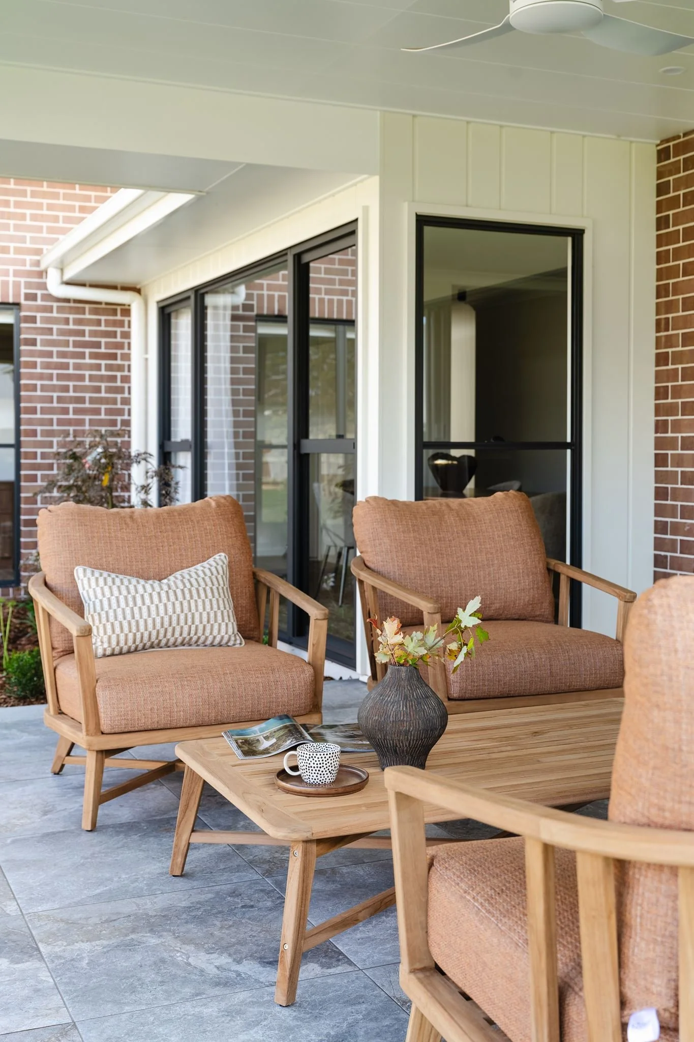 Angela-Smith-Interiors-Gordon-Bourke-Homes-24