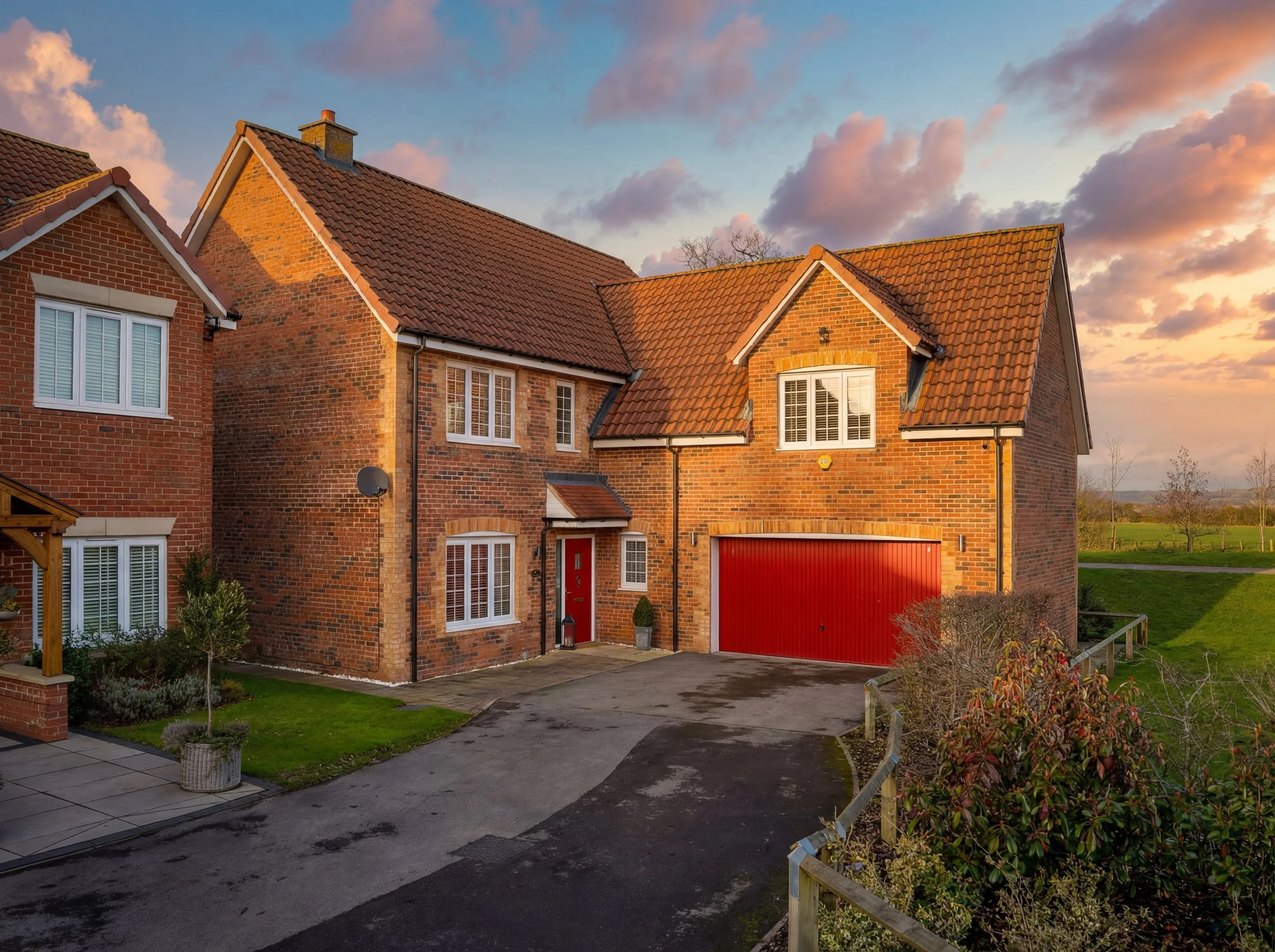 1. 5 Winter Close - Exterior Hero.jpg