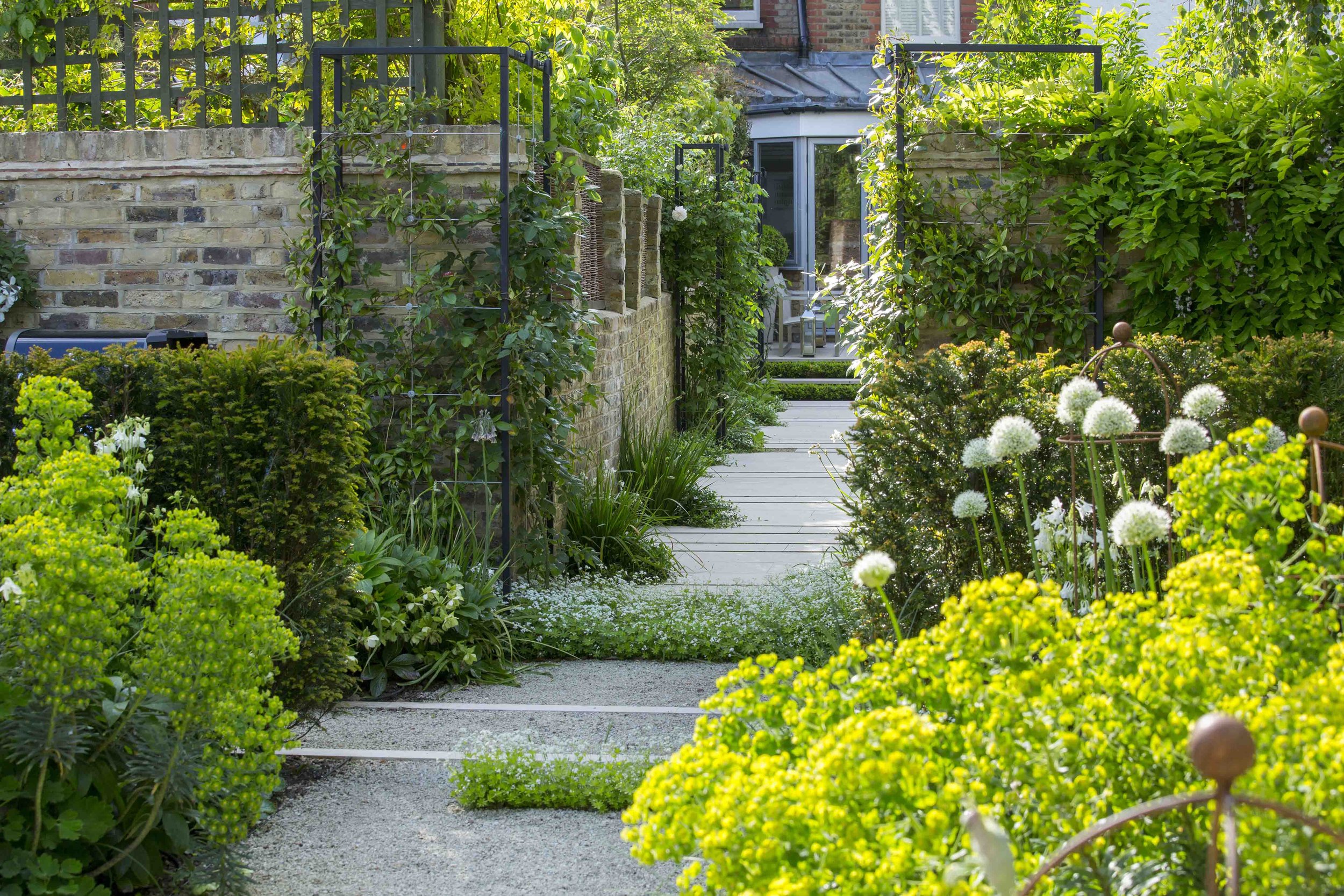 Putney town garden designed by Kawauchi Rowe — South West London residential garden