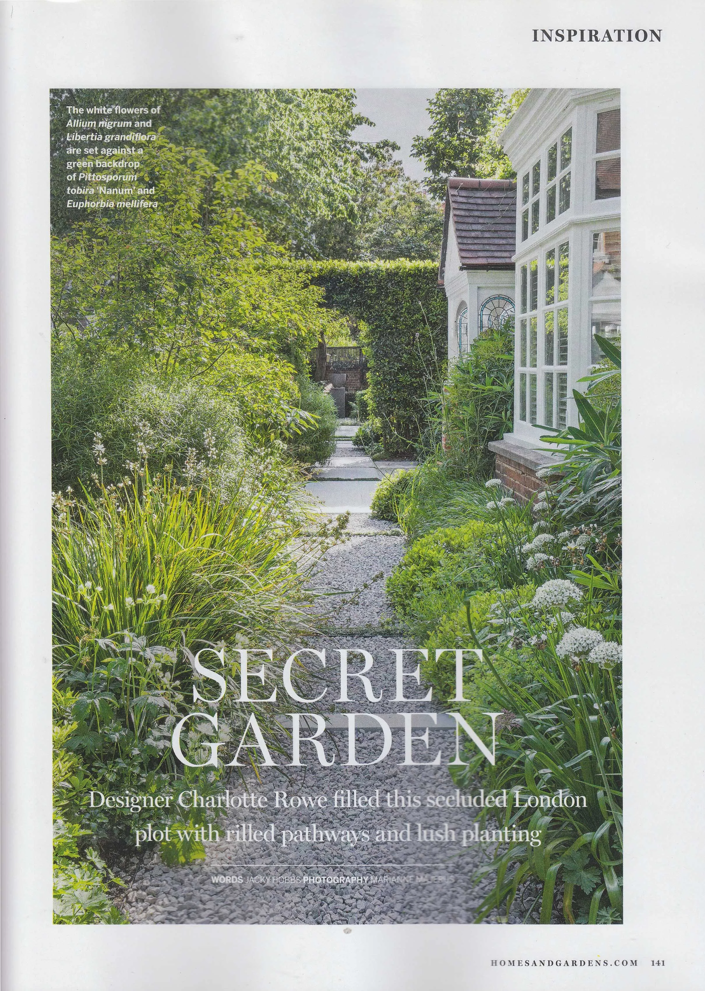 Homes & Gardens October 2019 p1.jpg