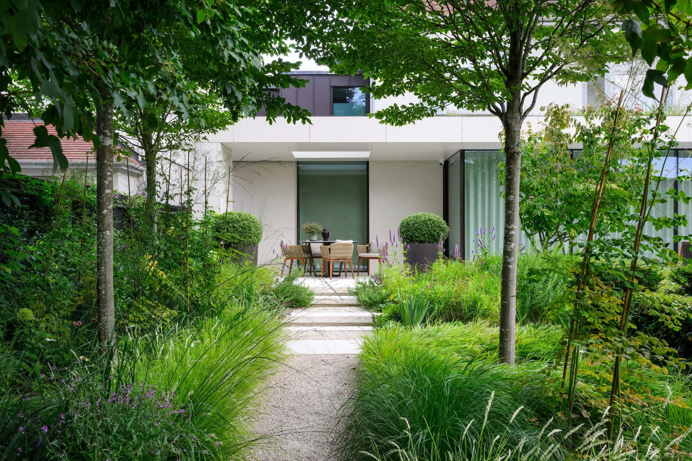 Courtyards and roof terraces portfolio by Kawauchi Rowe — compact urban garden design