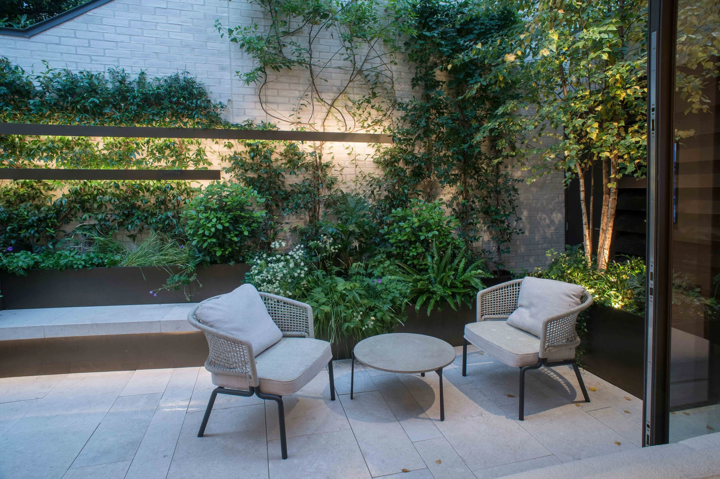 St Mary Abbots Place 5070 copyright Charlotte Rowe high res.jpg