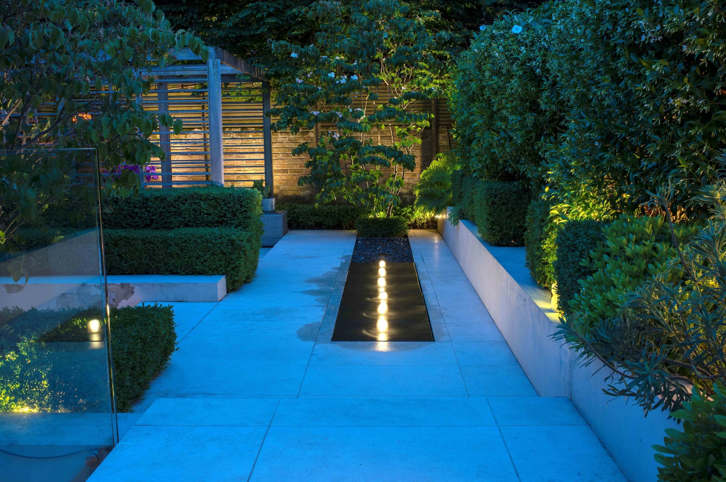Ellerby Street 3025 copyright Charlotte Rowe high res.jpg
