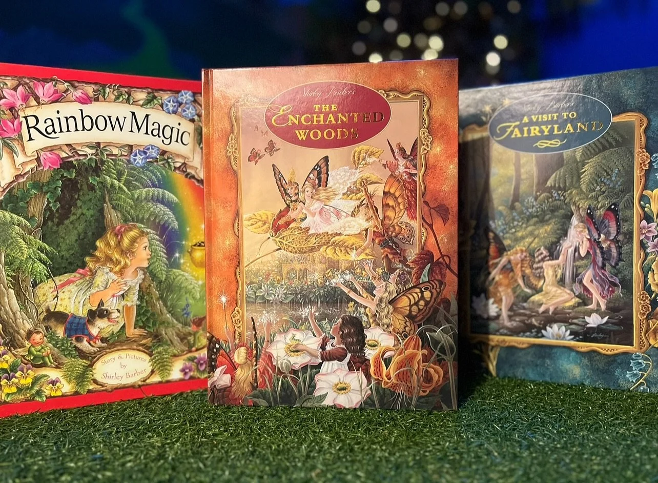 The magic created by Shirley Barber is back ✨🧚 Books Filled with enchanting stories & the most Beautiful Illustrations 🌈 
•
•
•
•
•
#shirleybarber #shirleybarberfairies #fairybooks #storybooks #shirleybarberbooks #fair