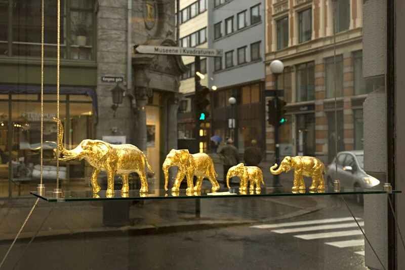 "Oslo Gold Exchange" av Foreign Investment, utstilling og kunsttombola på Galleri Format. Foto: Anita Hillestad