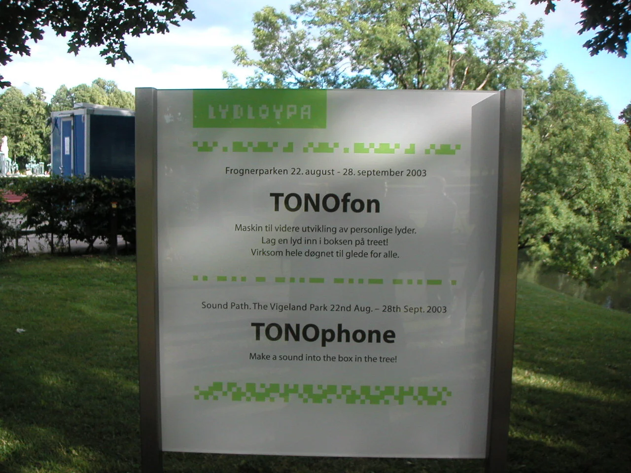 Lydløypa er en interaktiv lydinstallasjon laget av Christian Eggen, i Frognerparken. Foto: Vibeke Christensen/Kulturbyrået Mesén