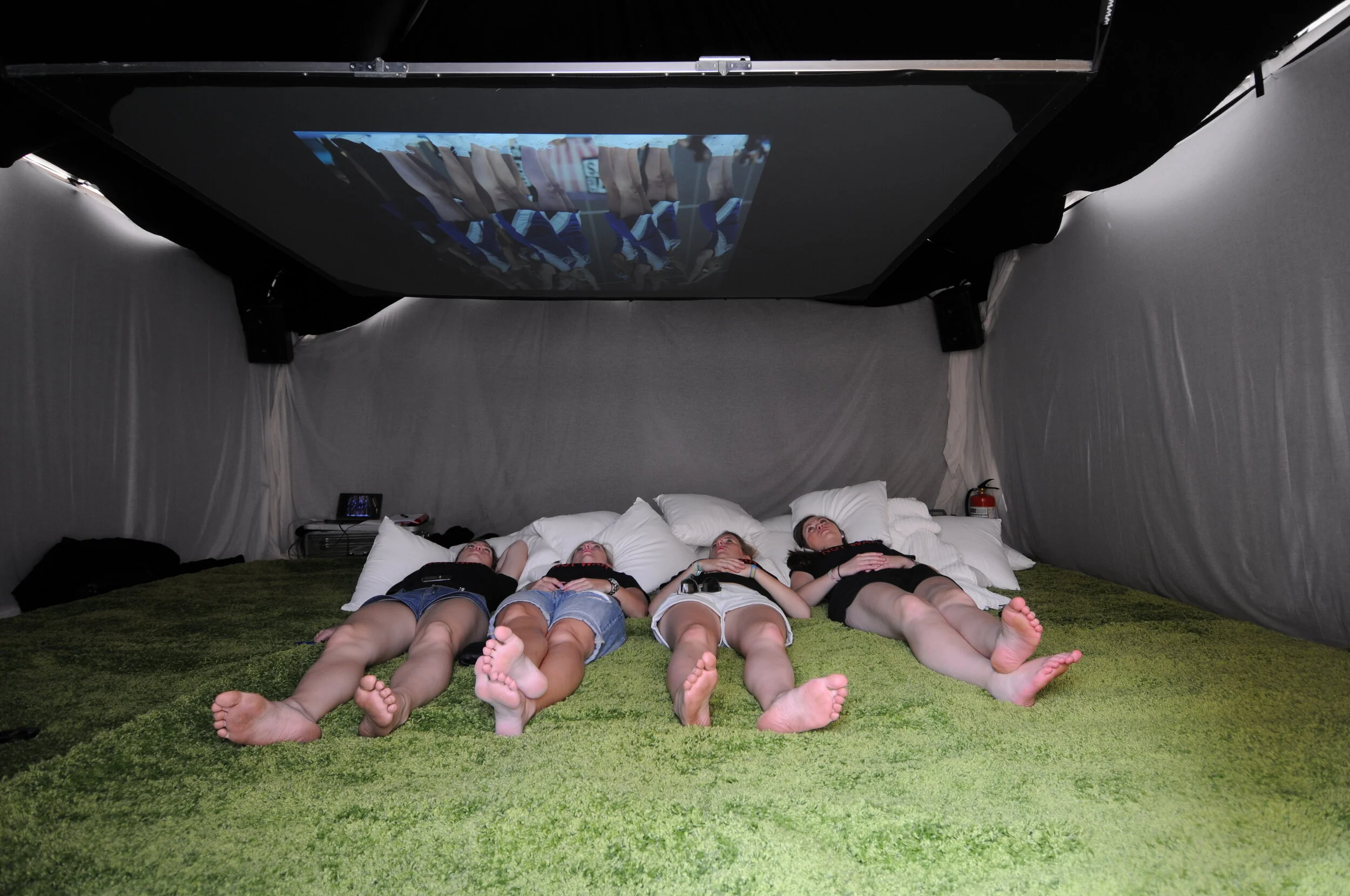 Make love not war (2011) av Kate Pendry og Bodil Furu