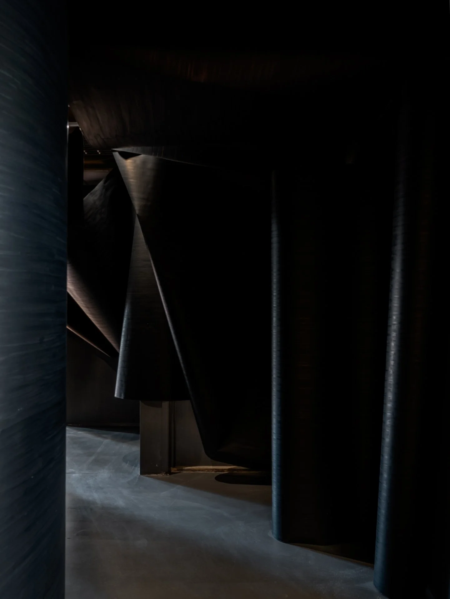 "Quietly Aligned" av Ingeborg Blom Andersskog