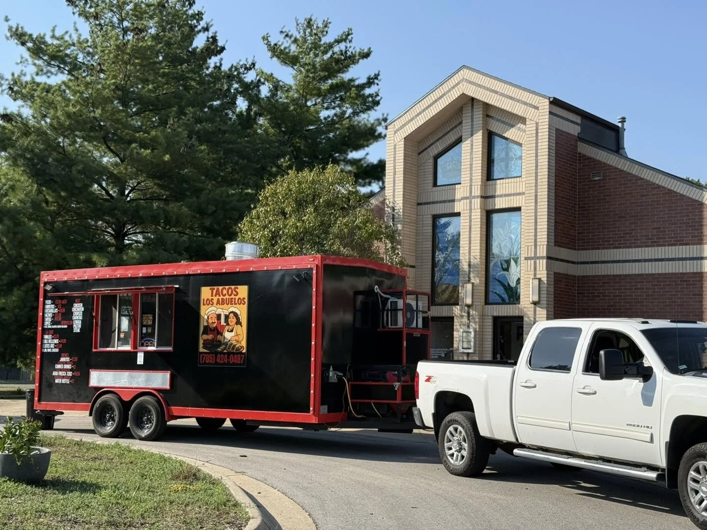 food-truck-in-lawrence-ks.jpg