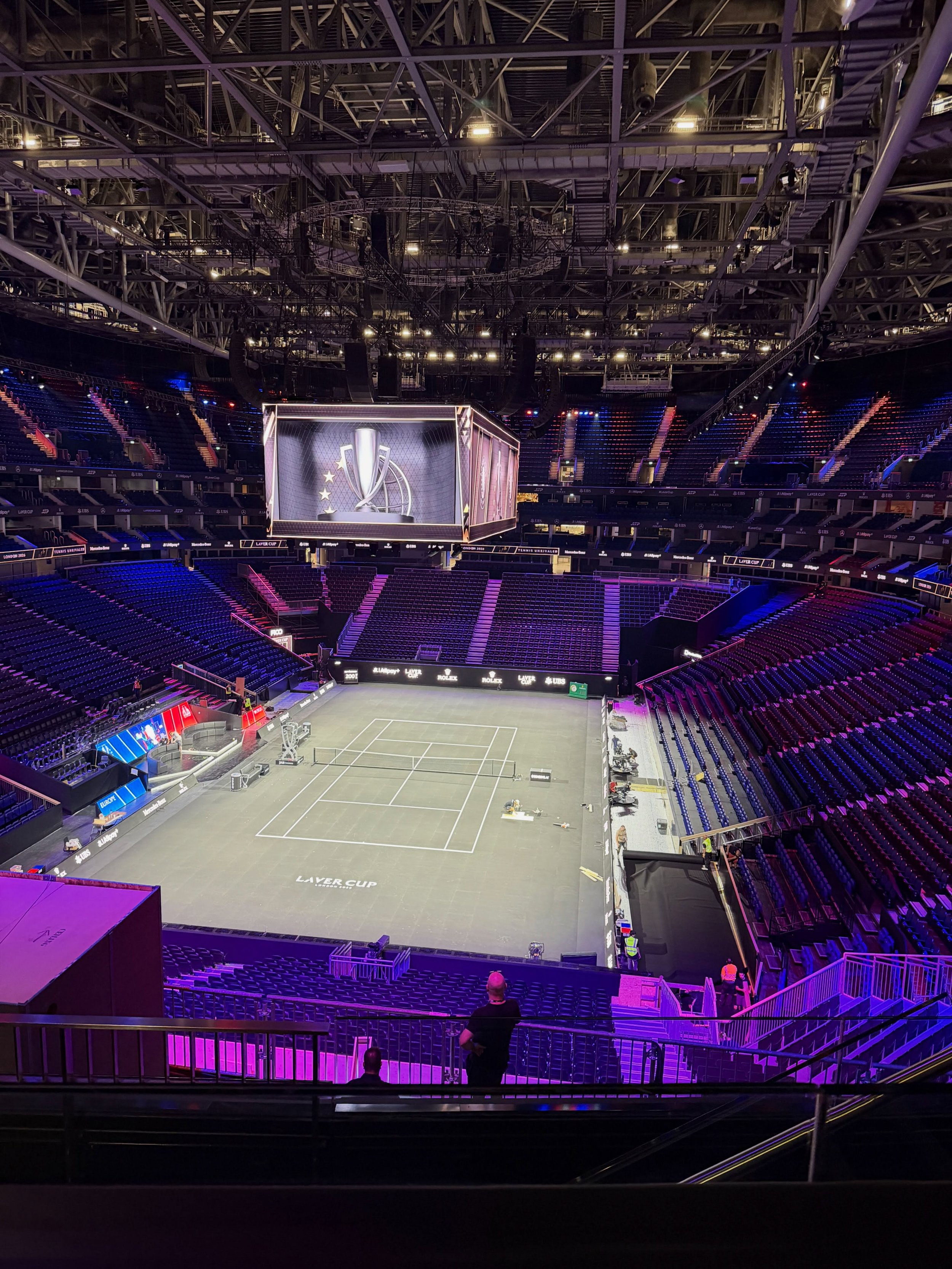 A few BTS of @lavercup back in September&hellip;Hundreds of floral arrangement across the iconic @theo2london &amp;&amp; not to mention all the planting too. Pheww. A big one for sure. Grateful for all the trust. Really am so proud of how smoove it a
