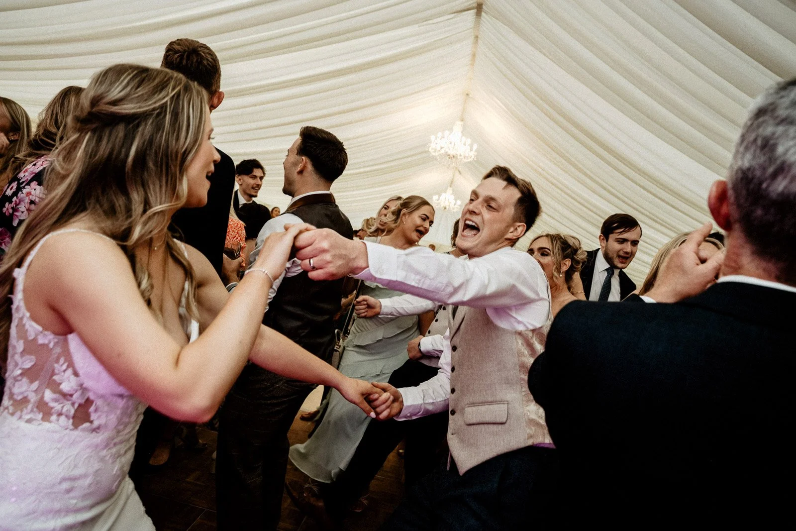 north-yorkshire-farm-marquee-natural-wedding-photography-1-105.jpg