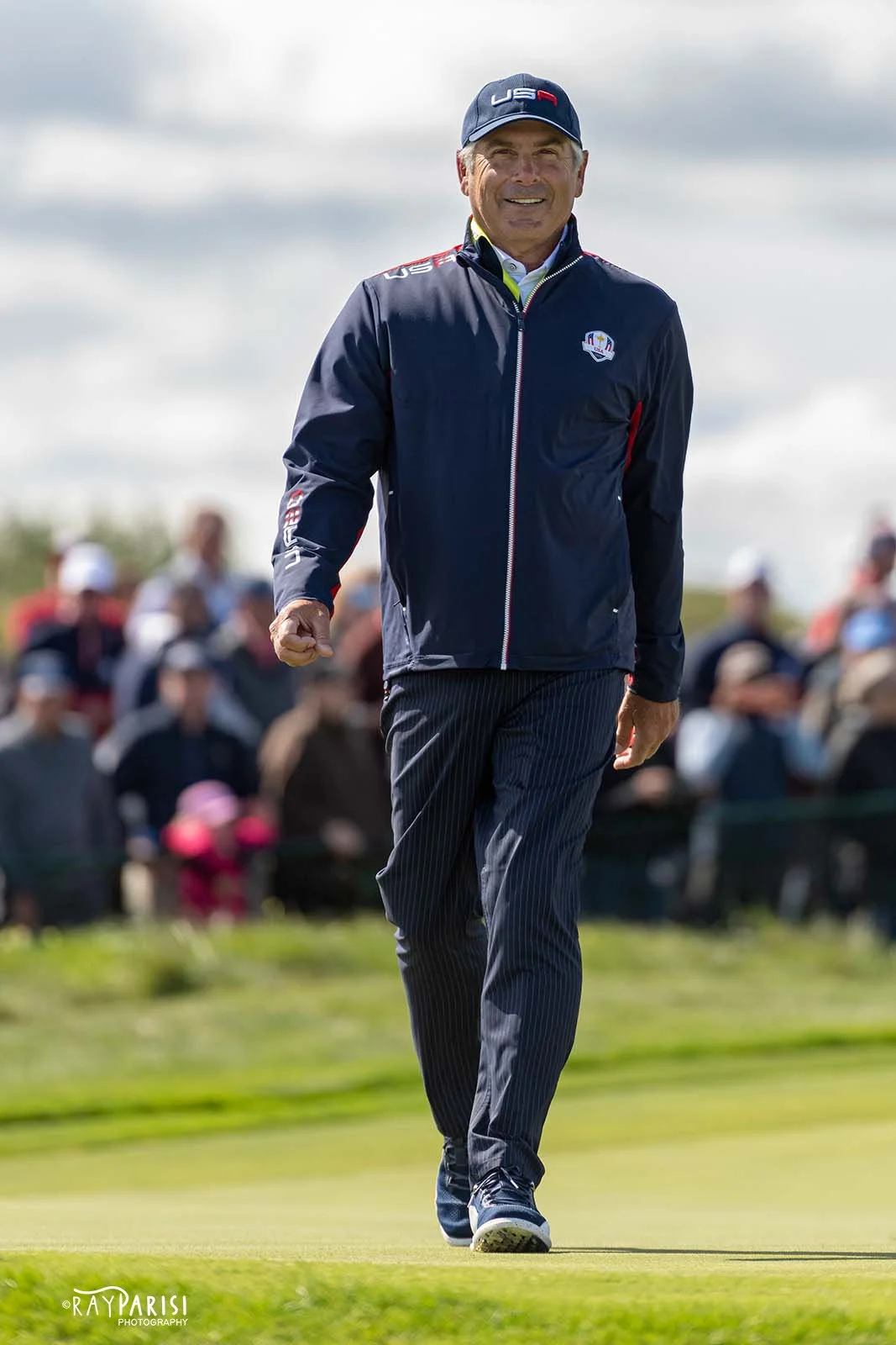 Fred Couples Candid 01 9-22-01 W.jpg