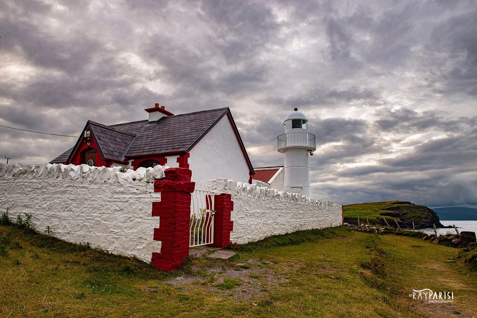 Lighthouse @ Dingle 2 W.jpg