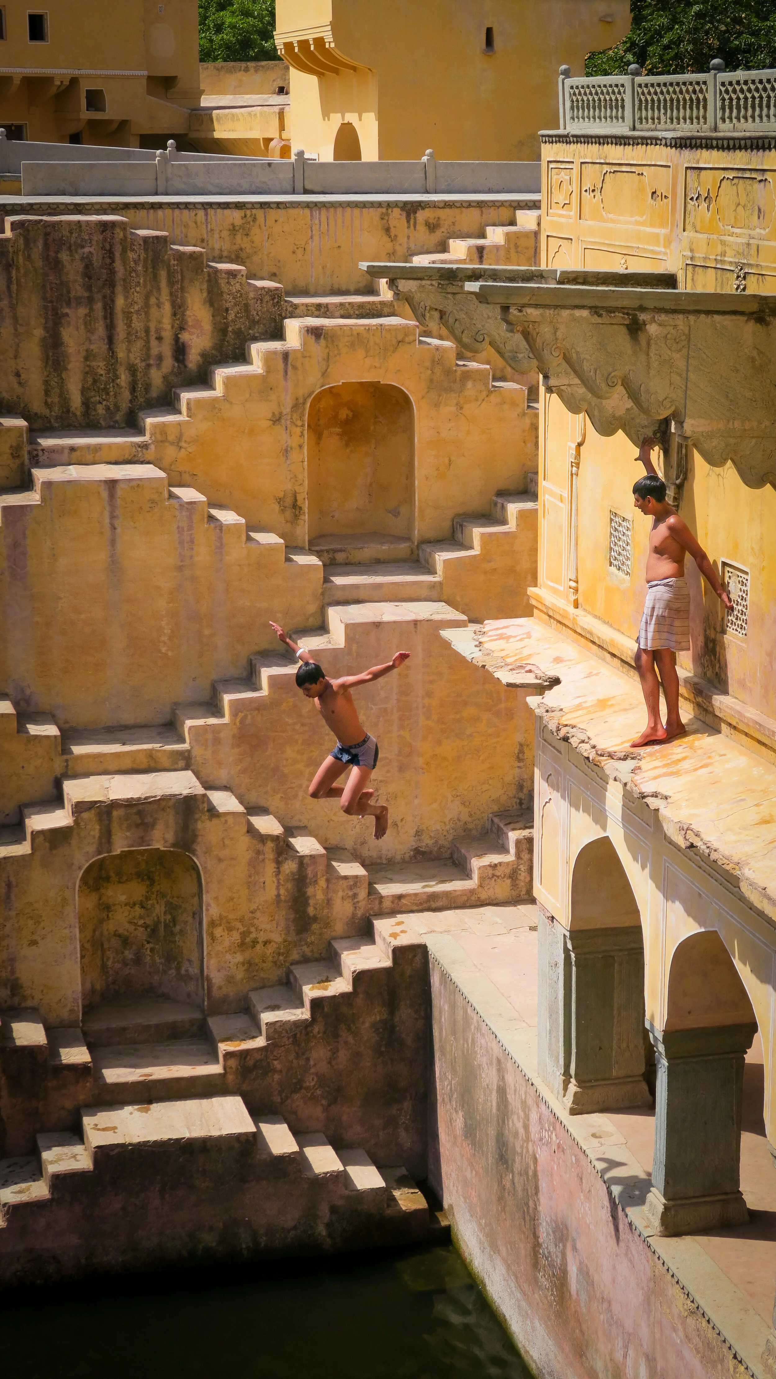 CorinneIsabelleRinaldis_To Jump To Fly.jpg