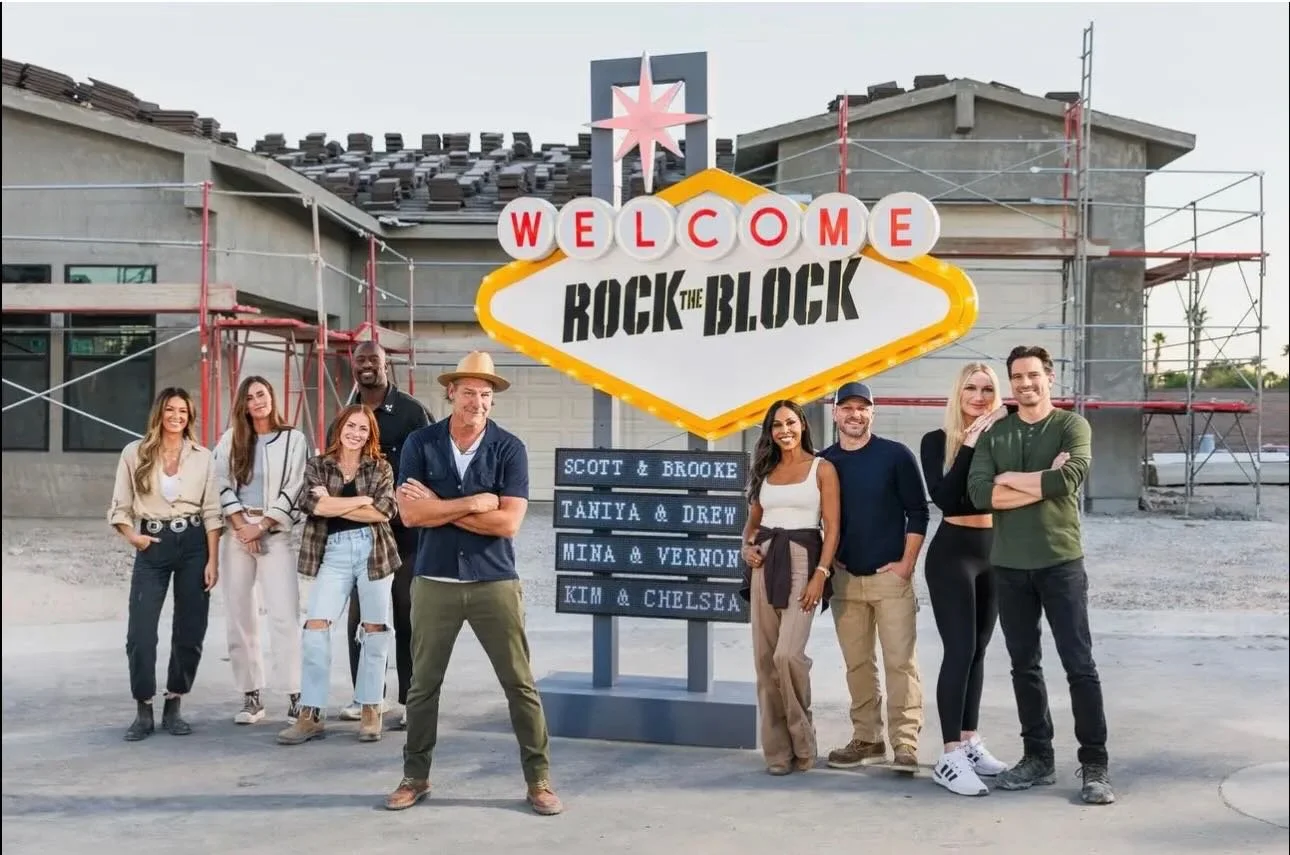 It was such a pleasure to be dressing this powerhouse cast on set for the @hgtv #rocktheblock promos! 🎲

Everyone was just lovely to work with!  Premiering April 13th!
@thetypennington 
@chelseameissner58 
@scott_mcgillivray 
@brookehogan 
@thedrewl