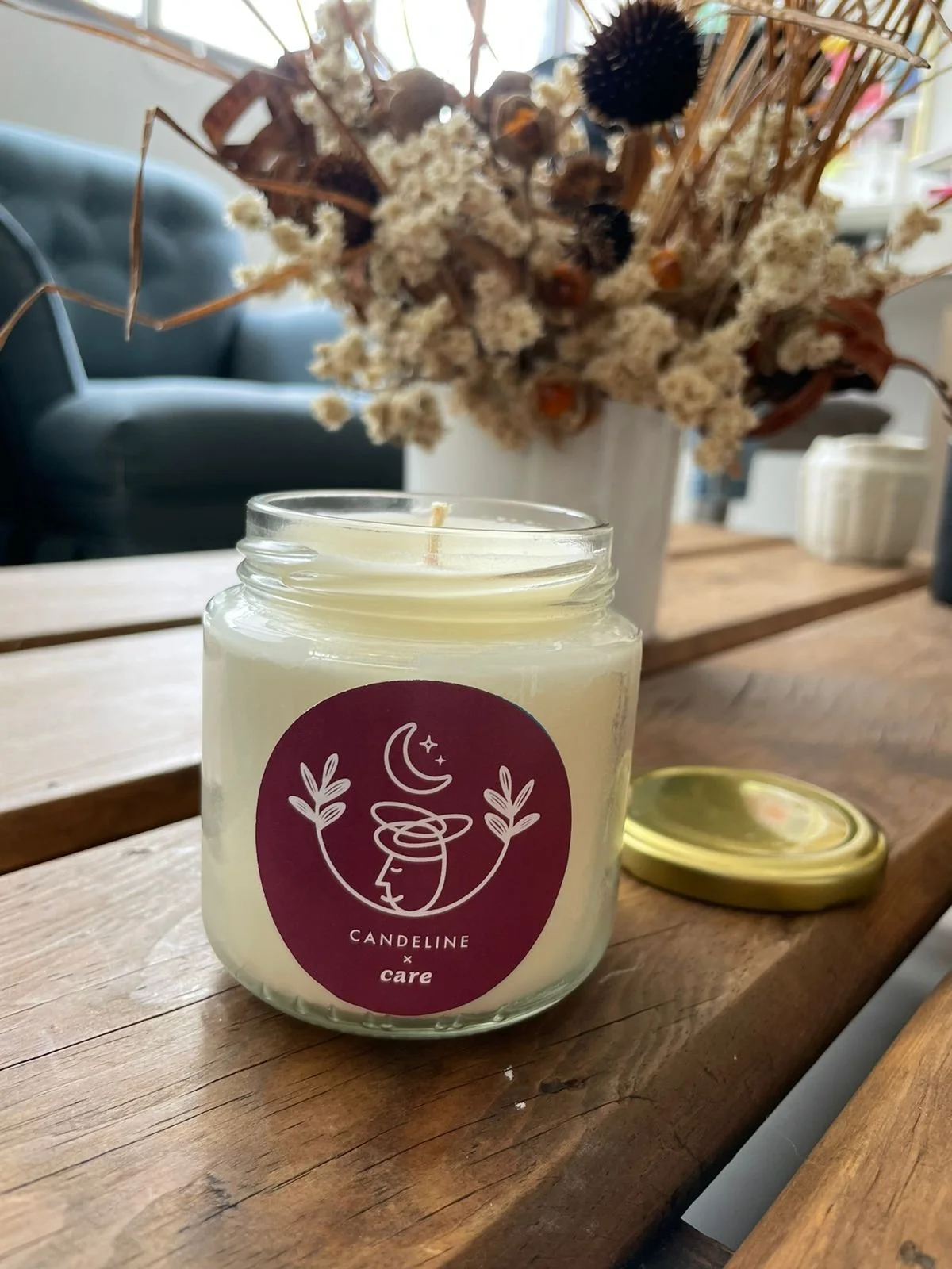 ¡Care cumple dos años! Y tenemos una sorpresa de aniversario...