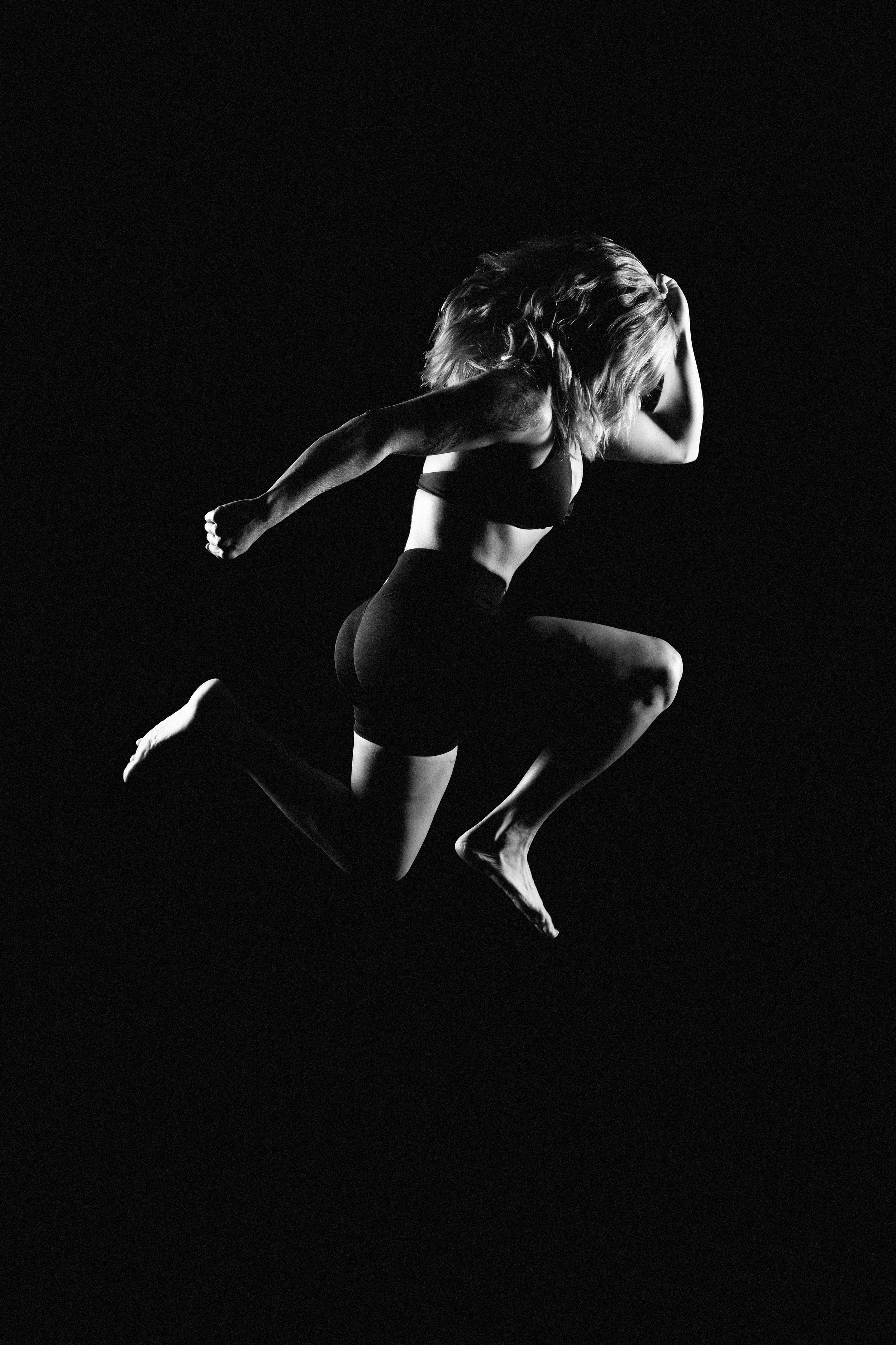 KelseyComerPhotography1bw.jpg