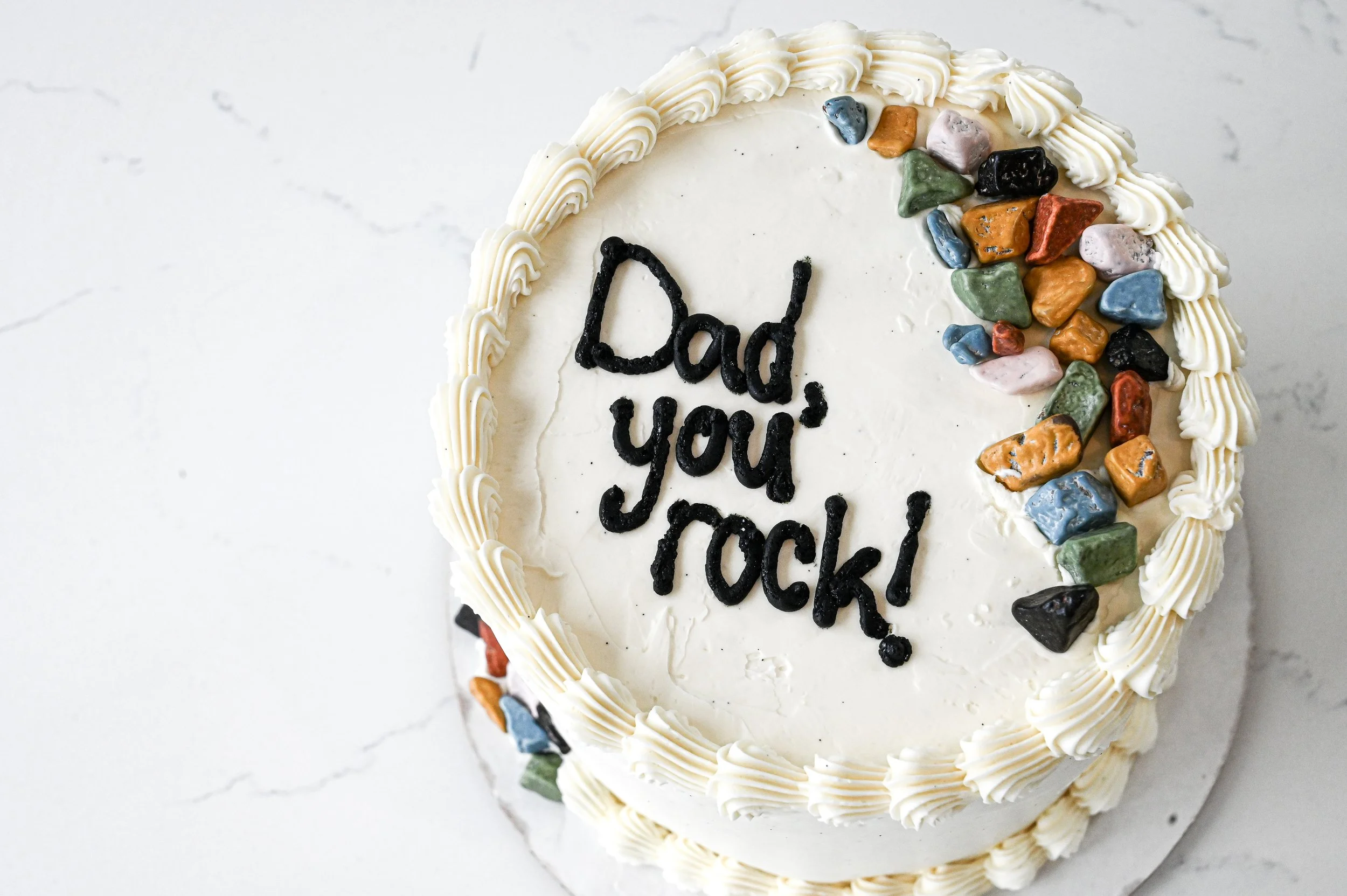 Vanilla Cake + Swiss Buttercream