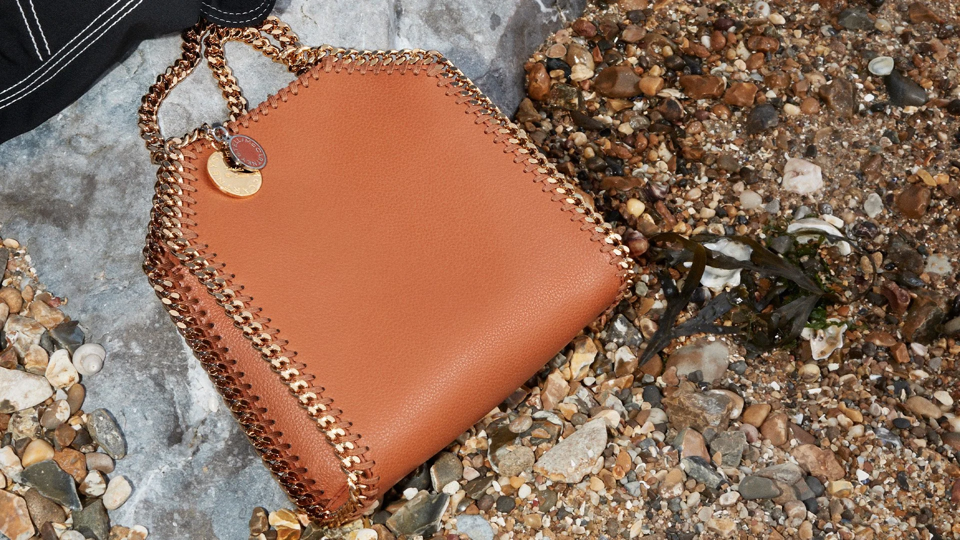 Stella McCartney debuts “the future of fashion” – handbags made from Mirum