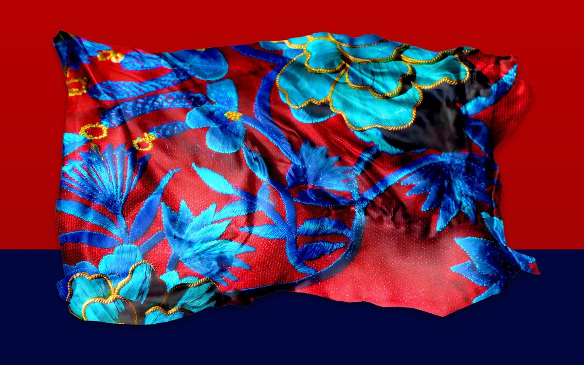 HERITAGE NEXT: WWD CHINA and Chinese designers present intangible heritage innovation at Paris Fashion Week