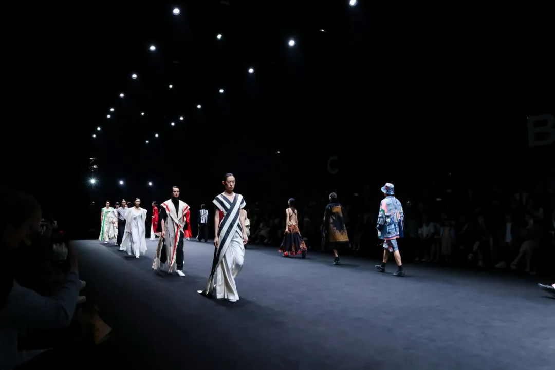 Redress Design Award presents collections of six rising stars at Shanghai Fashion Week