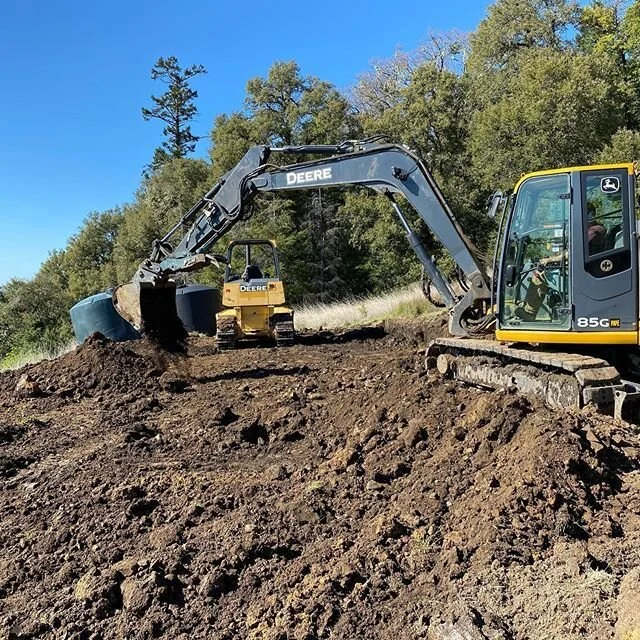 What is an Excavating Contractor and What Do They Do?