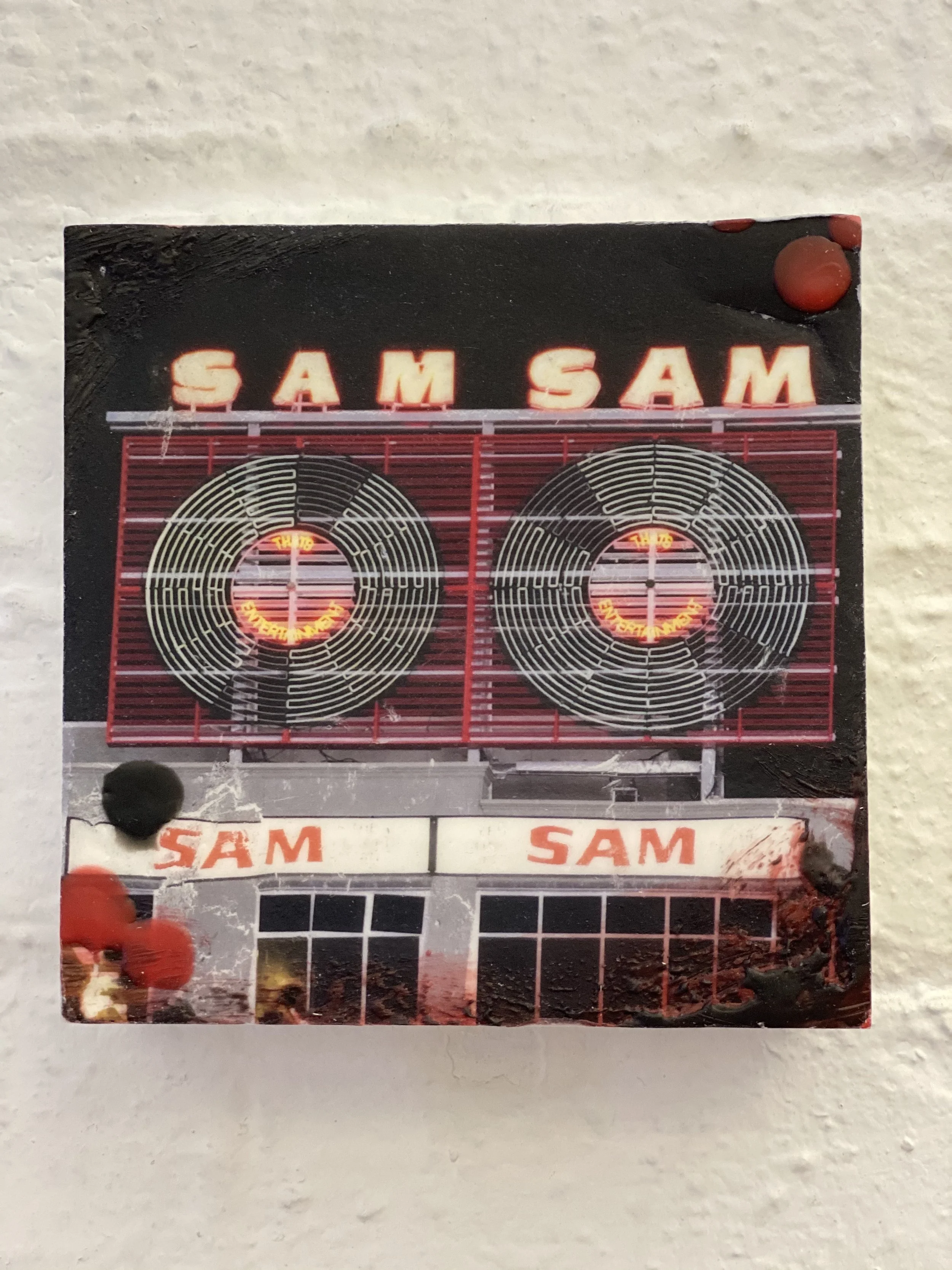 SAM THE RECORD MAN_IMG_5230.jpg