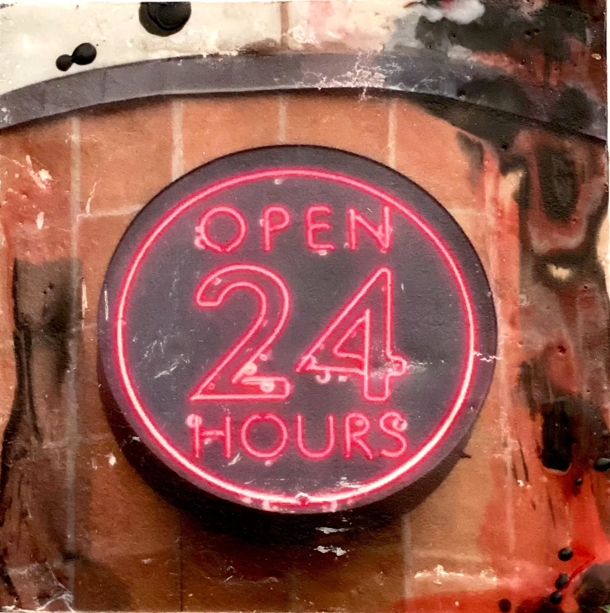 OPEN+24+HOURS_IMG_5306.jpg