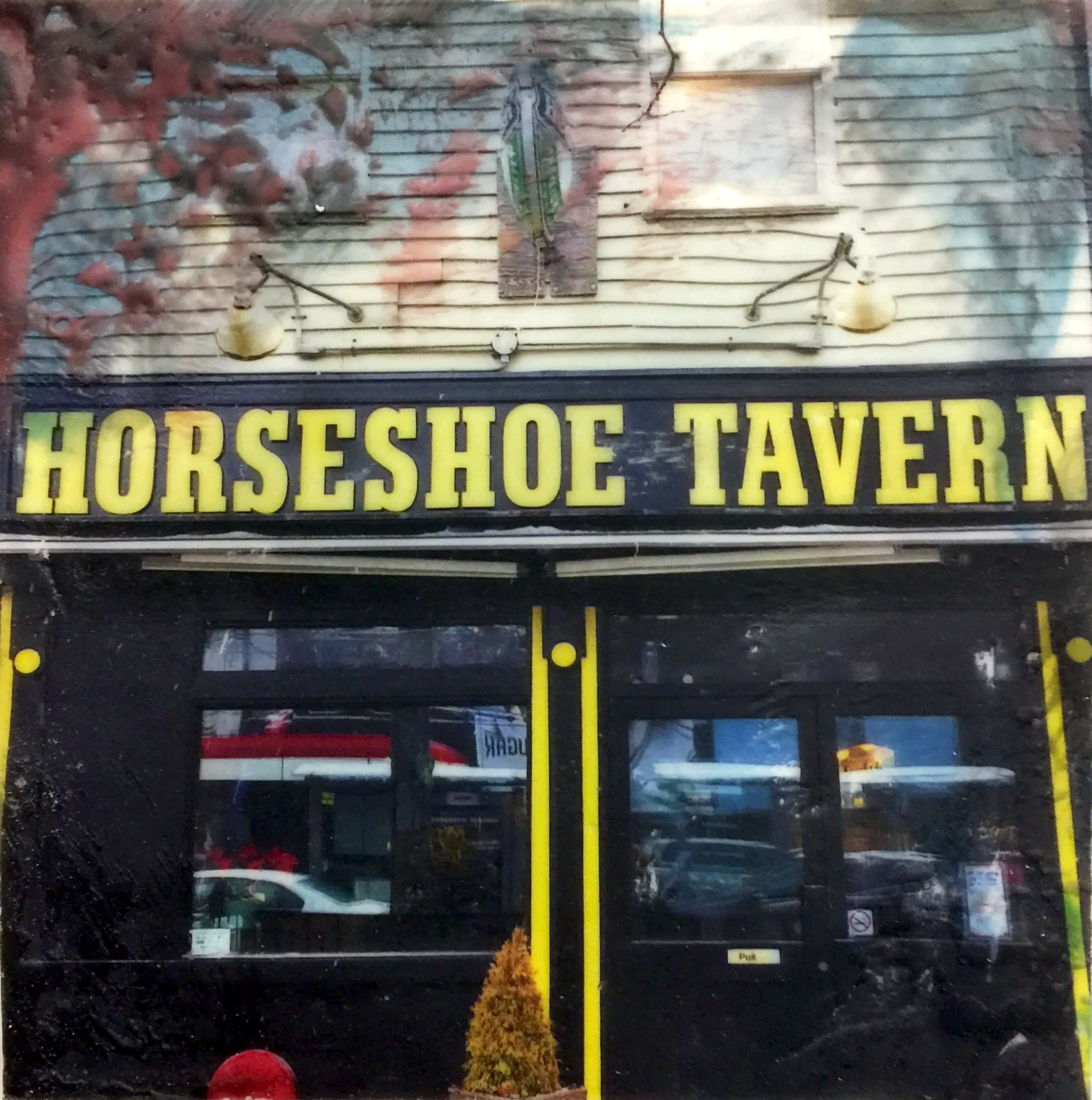HORSESHOE+TAVERN_IMG_5703.png
