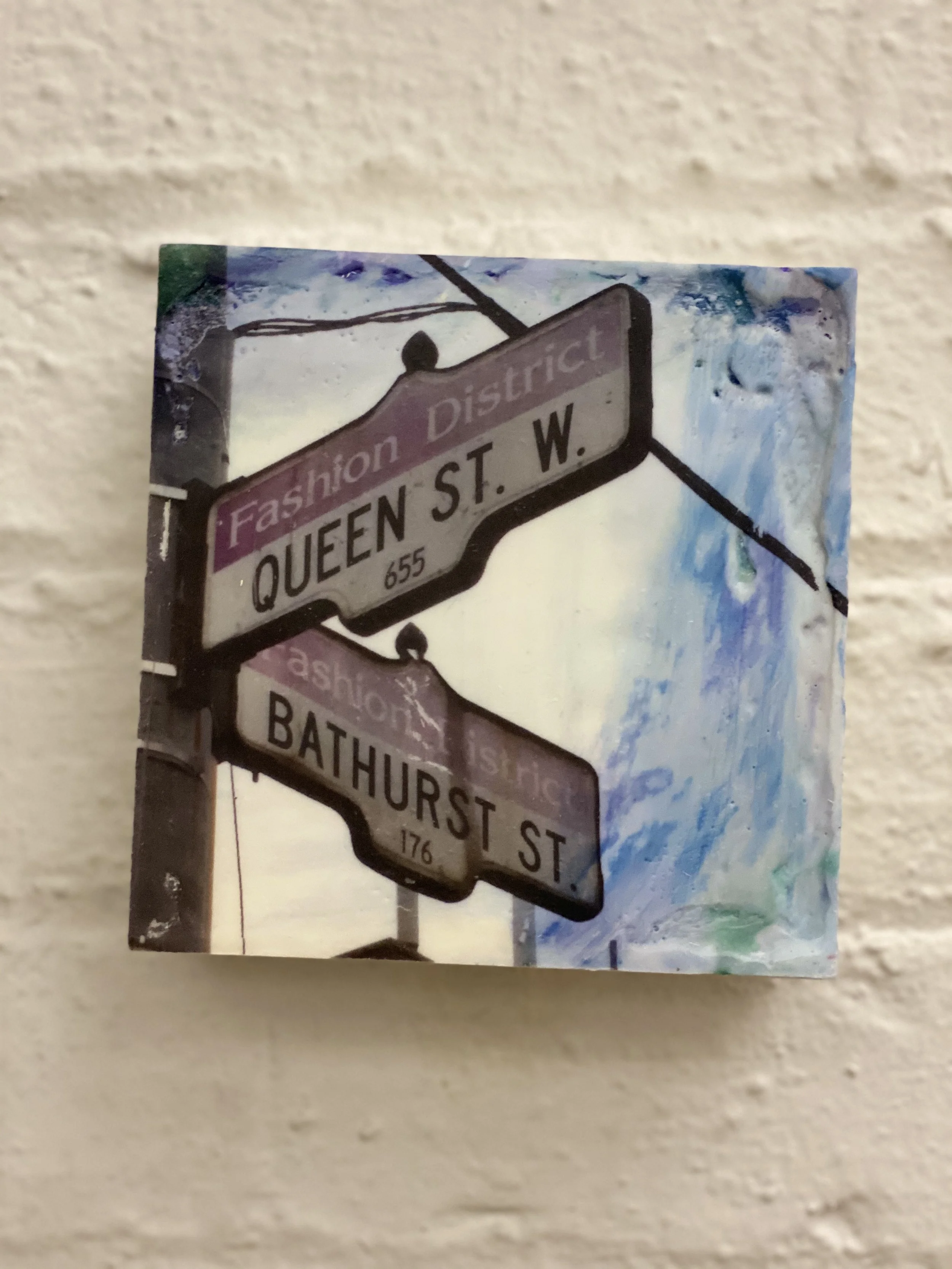 QUEEN and BATHURST_IMG_5378.jpg