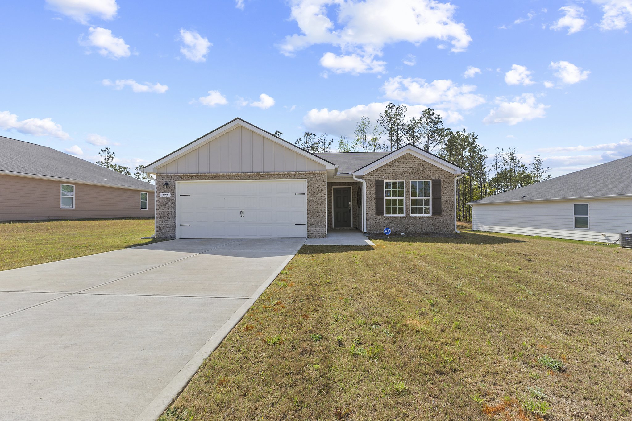 272 Laurel Springs Dr Macon_001.jpg