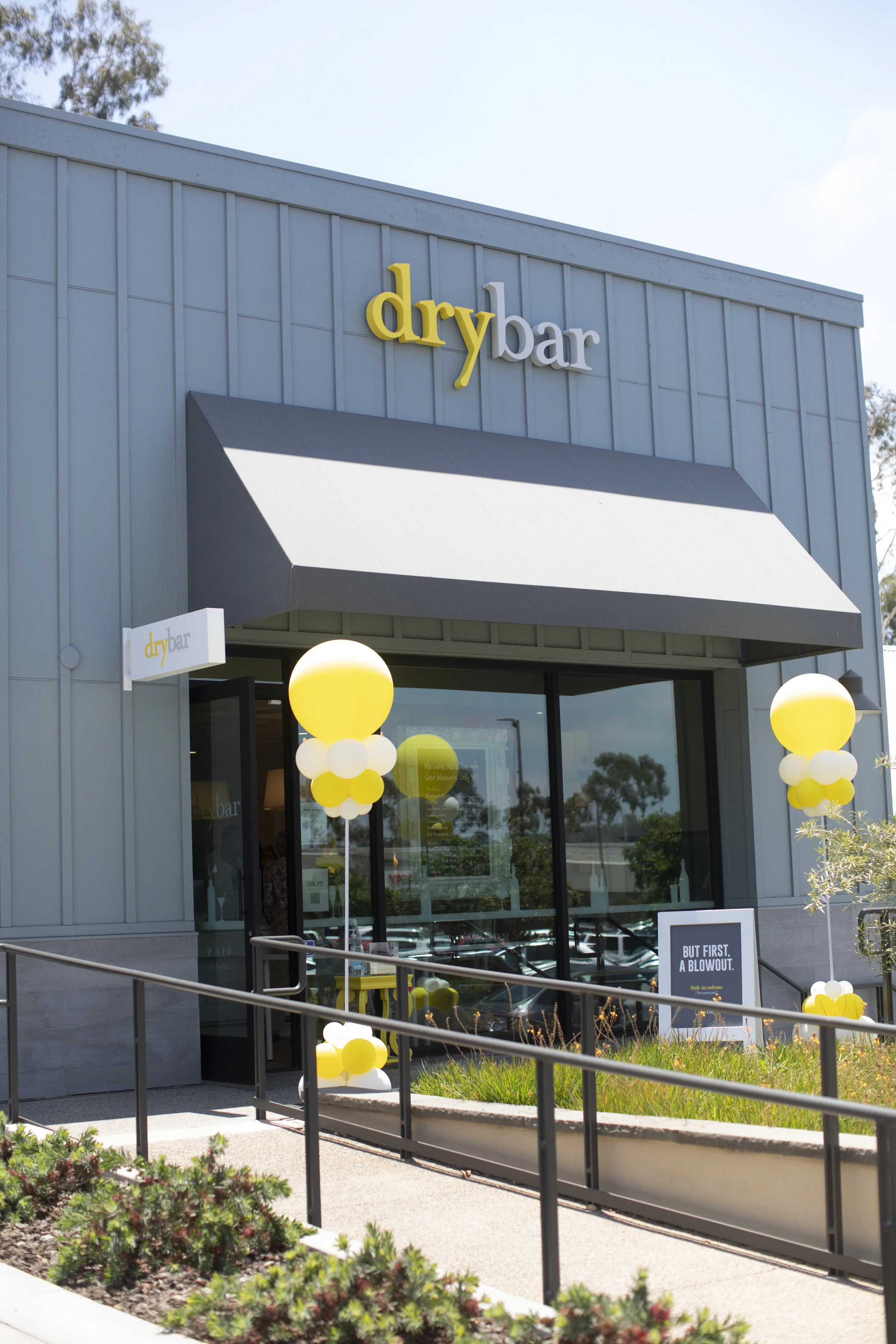 Drybar Encinitas Grand Opening — Chantelle Hartman
