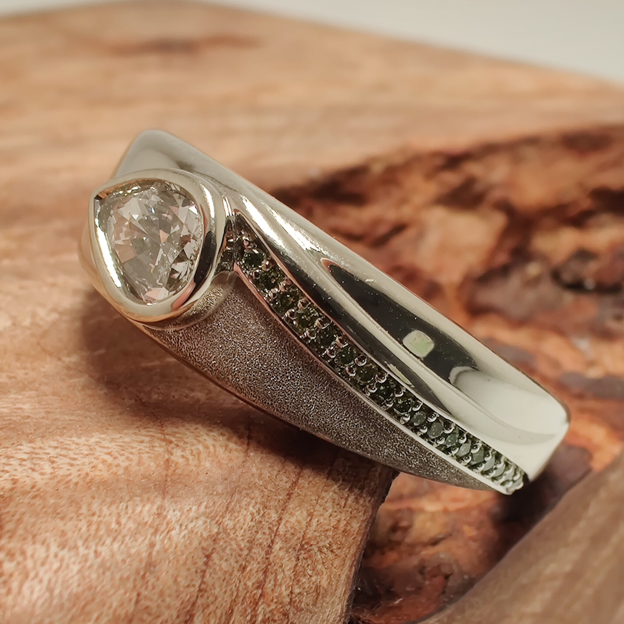18ct Yellow Gold Wrap Ring With Apple Diamonds • Ada Gallery • Contemporary  Handcrafted Jewellery & Adornments