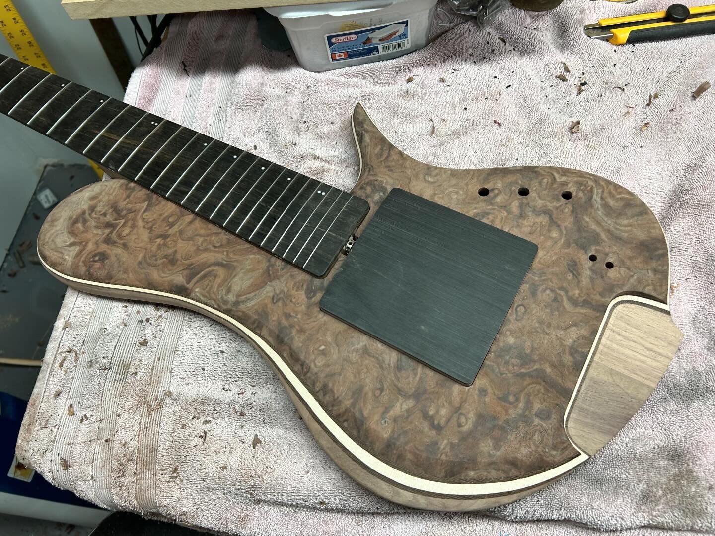 Ramp pickup housing fit and the neck is about ready to go in. That and some neck heel carving and a lot of sanding and Bernie&rsquo;s bass will be ready for finish #bustardbass #bustardheadlessbass #6stringbass #headlessbass #custombass #boutiquebass