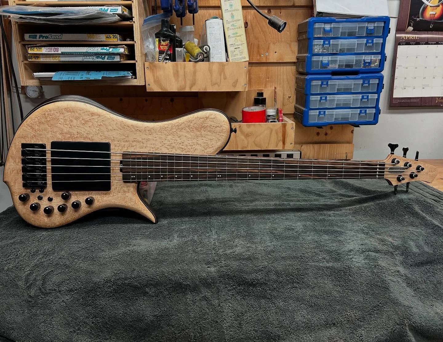 Mike&rsquo;s Bustard 5-String bass left the shop on its journey today. 

Bustard Custom Series Bass
33&rdquo; scale length, 19 mm bridge spacing 
Roasted Ash body with Birdseye Maple top and Wenge/Maple accents
Maple and Wenge neck
Mun Ebony fretboar