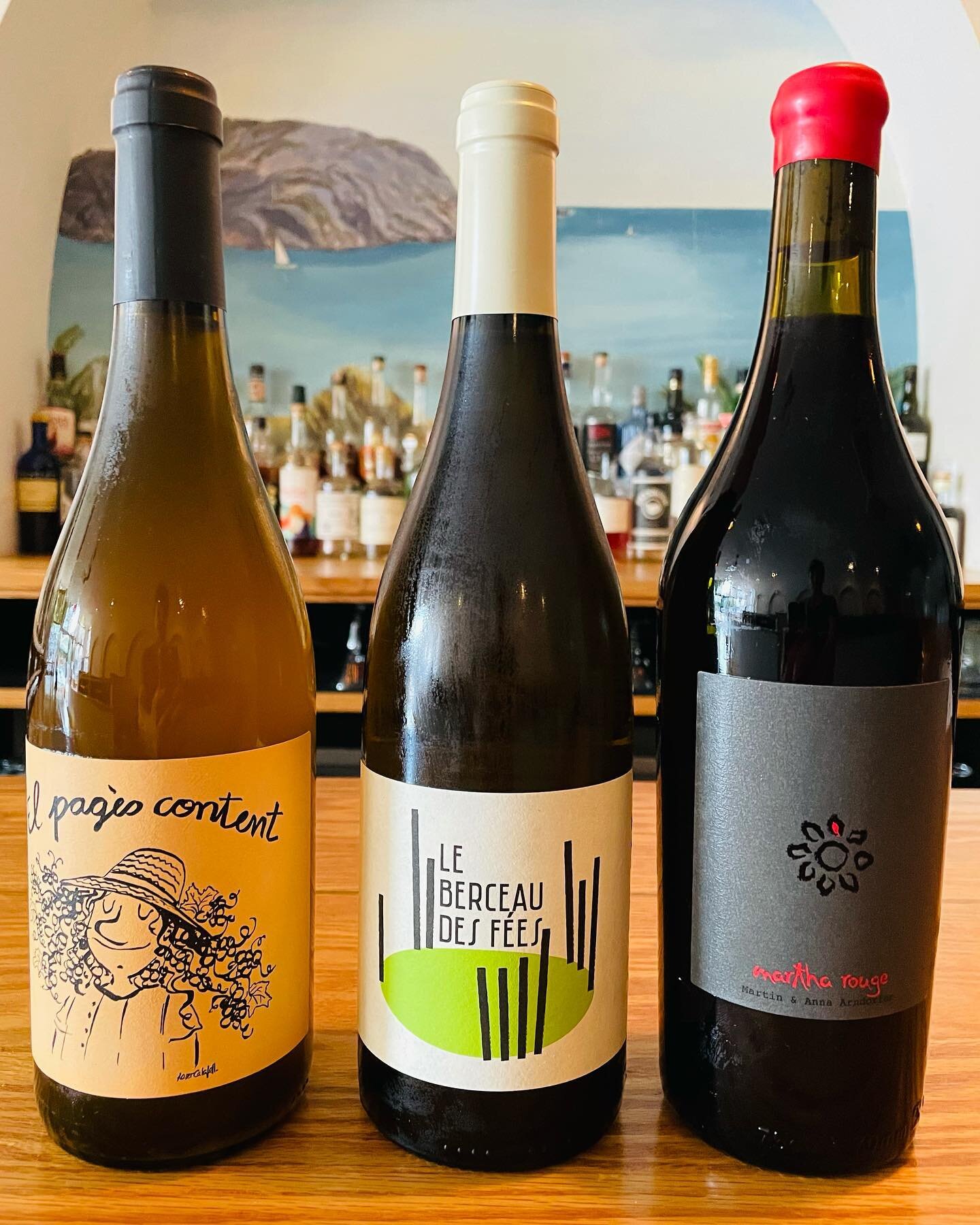 B R A N D  N E W  B O T T L E S!
Our little bottle list keeps growing! We&rsquo;re really excited about these new additions: a cult classic skin contact Xarel-lo + Parellada  from the Catalunyan maestro Toni Carb&oacute;, a gorgeous Chenin Blanc spru